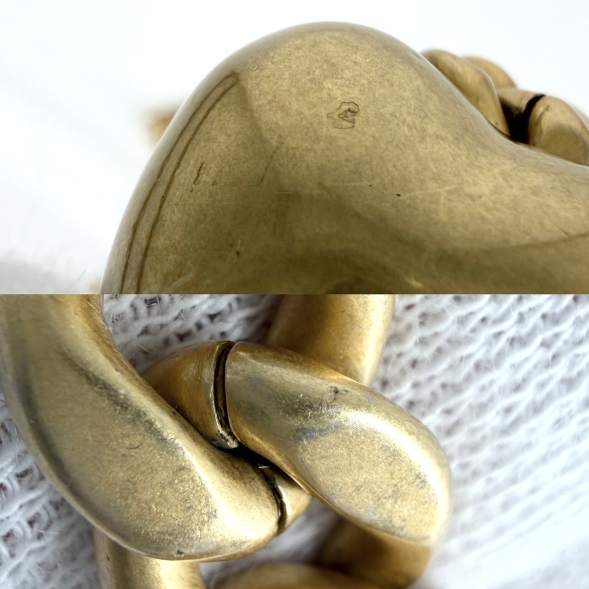 Chanel White Grained Calfskin Shoulder Bag (Pre-Owned)
