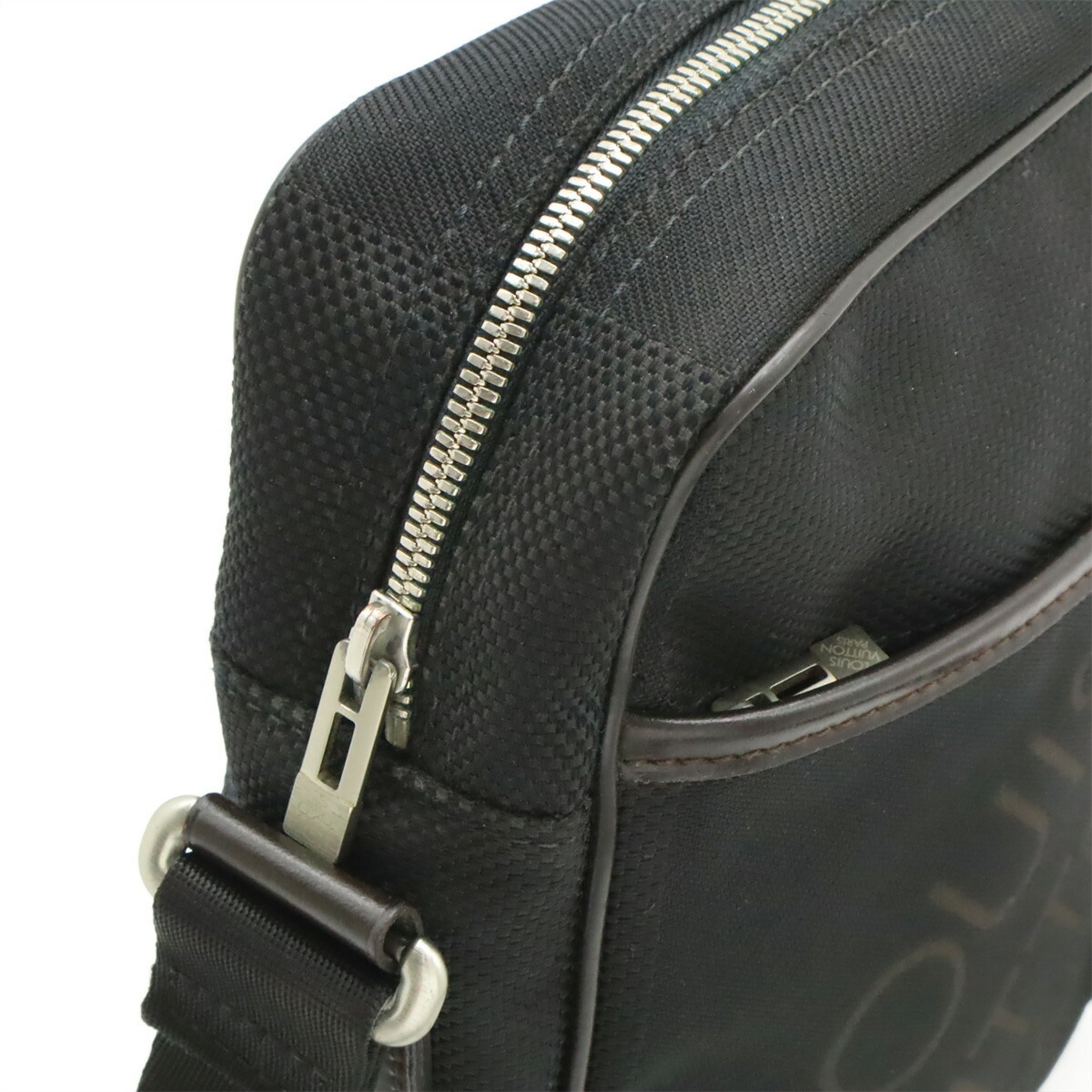 Louis Vuitton Black Noir Damier Geant Shoulder Bag (Pre-Owned)