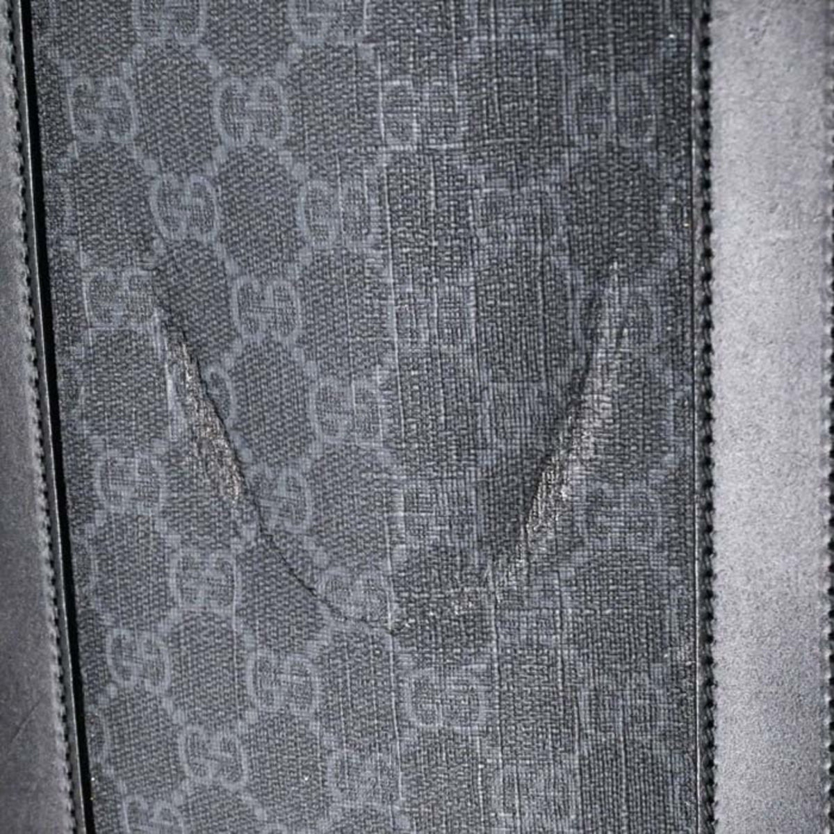 Gucci Gg Plus Black Gg Supreme Leather Tote Bag (Pre-Owned)