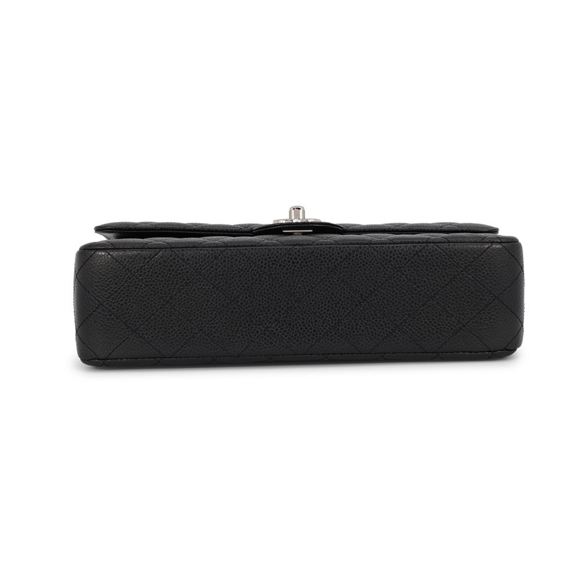 Chanel Matelasse Black Grained Calfskin Handbag Shoulder Bag (Pre-Owned)