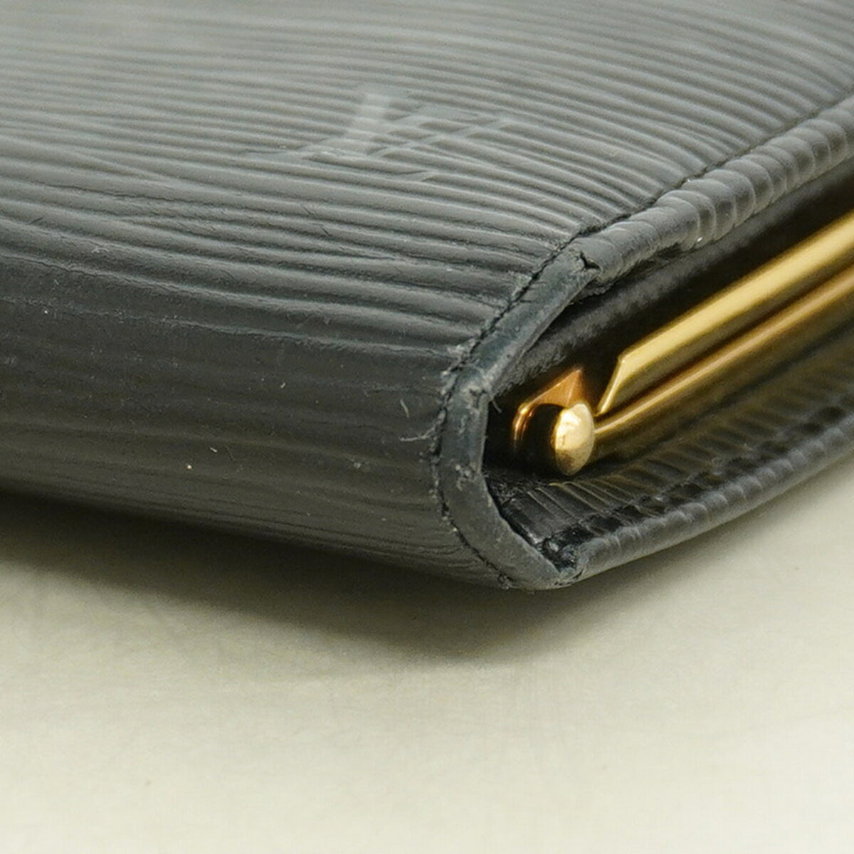 Louis Vuitton Noir Wallet (Bi-Fold) (Pre-Owned)