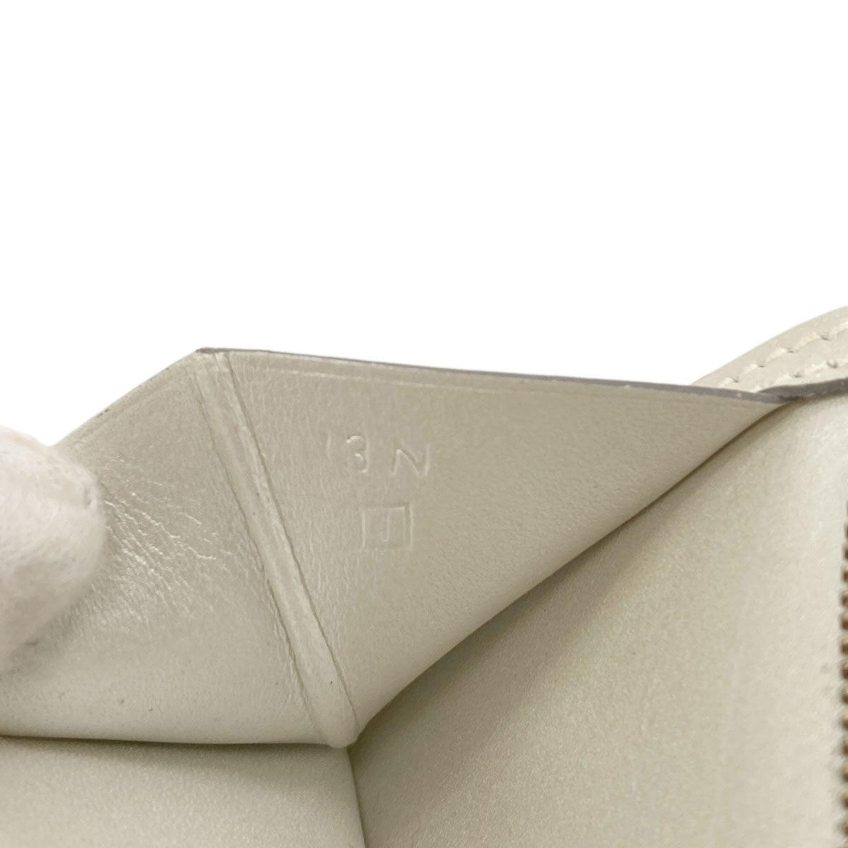 Hermes Silver Box Calf Leather Wallet (Bi-Fold) (Pre-Owned)
