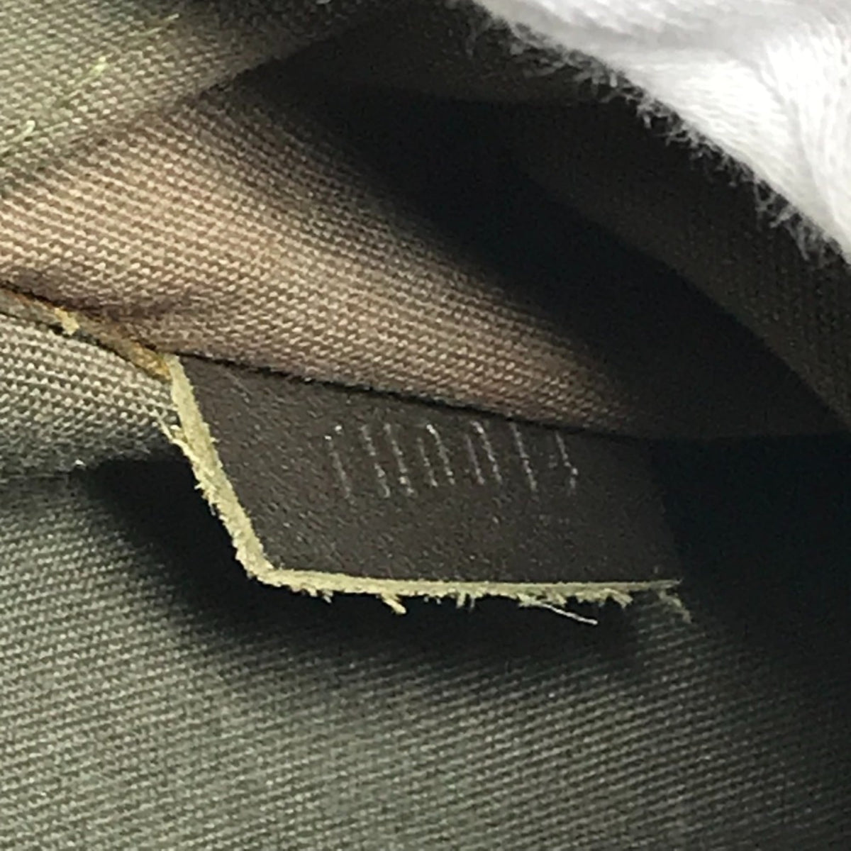 Louis Vuitton Khaki Monogram Mini Canvas Pochette Shoulder Bag (Pre-Owned)