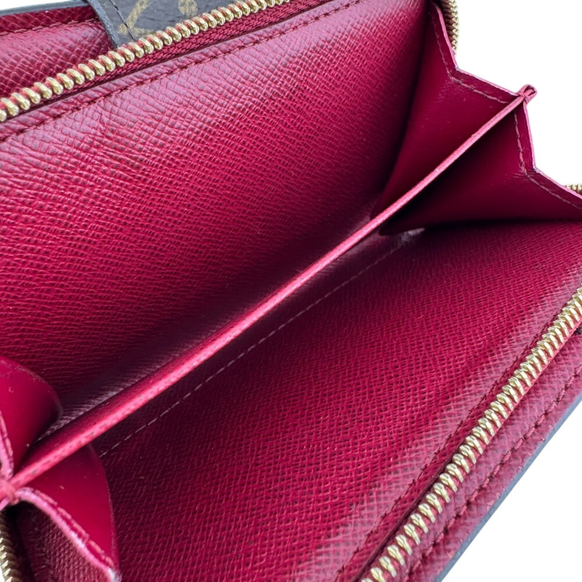 Louis Vuitton Monogram Brown Red Color Leather Wallet (Bi-Fold) (Pre-Owned)