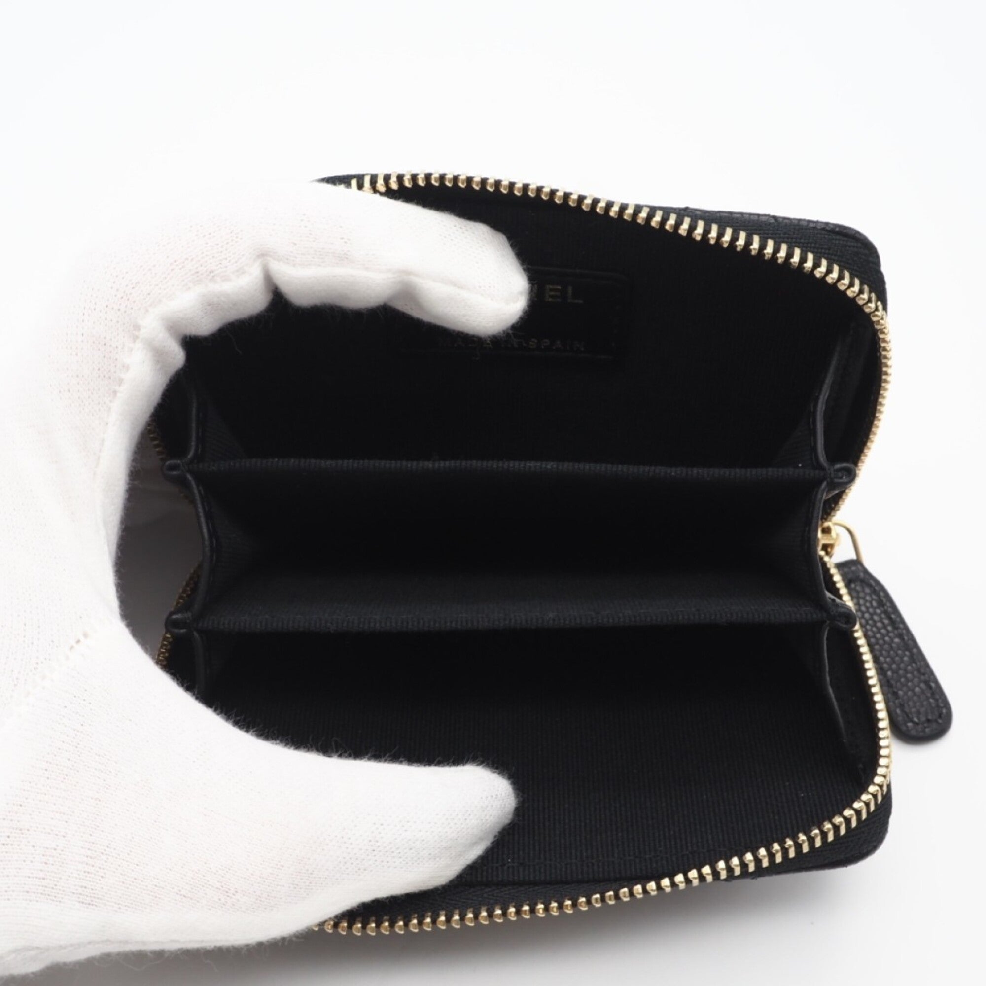 Chanel Matelasse Black Grained Calfskin Coin Purse/Coin Case (Pre-Owned)