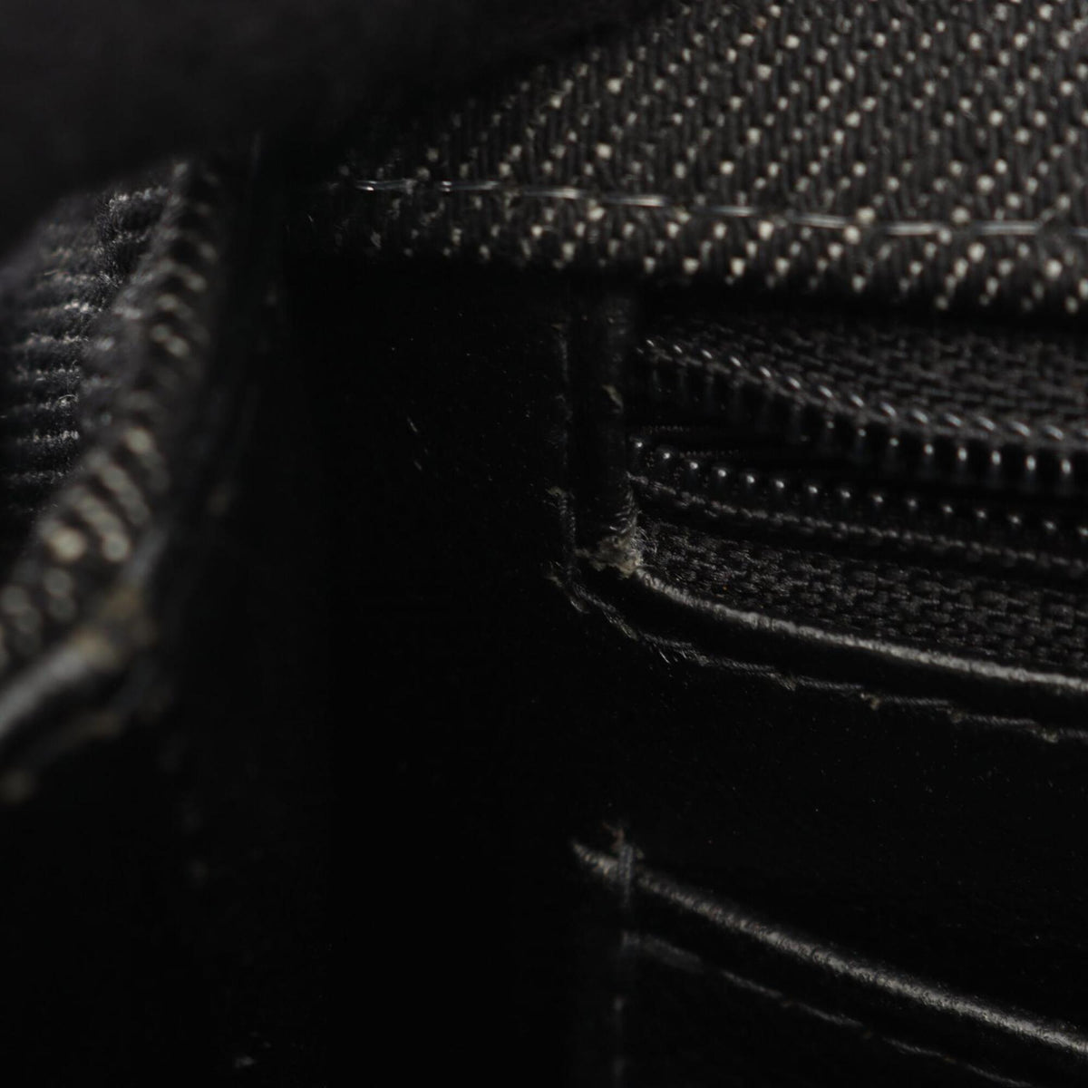 Chanel Black Denim Handbag (Pre-Owned)