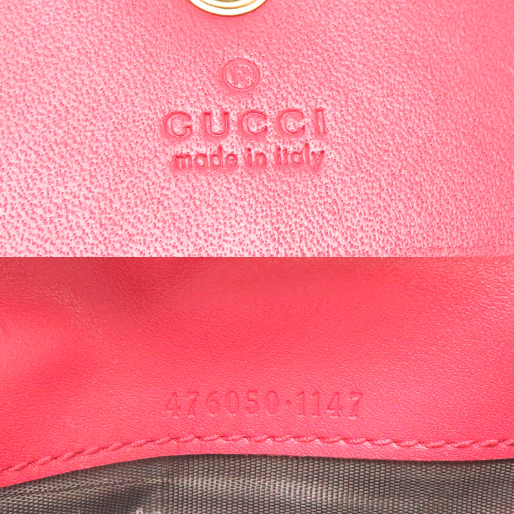 Gucci Beige Leather Wallet (Bi-Fold) (Pre-Owned)