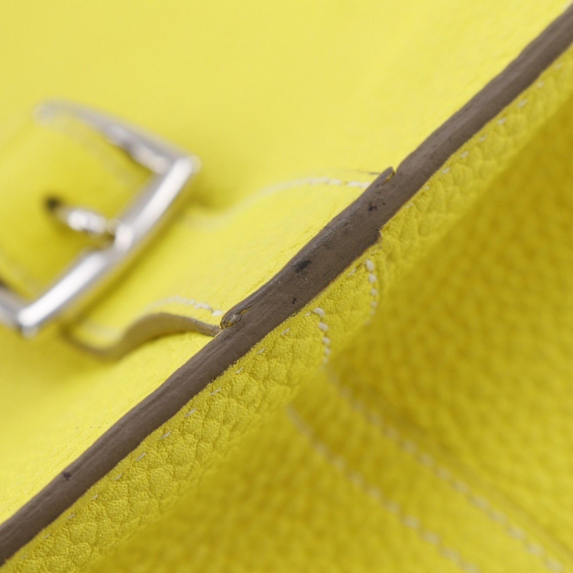 Hermes Taurillon Clemence Leather Handbag (Pre-Owned)