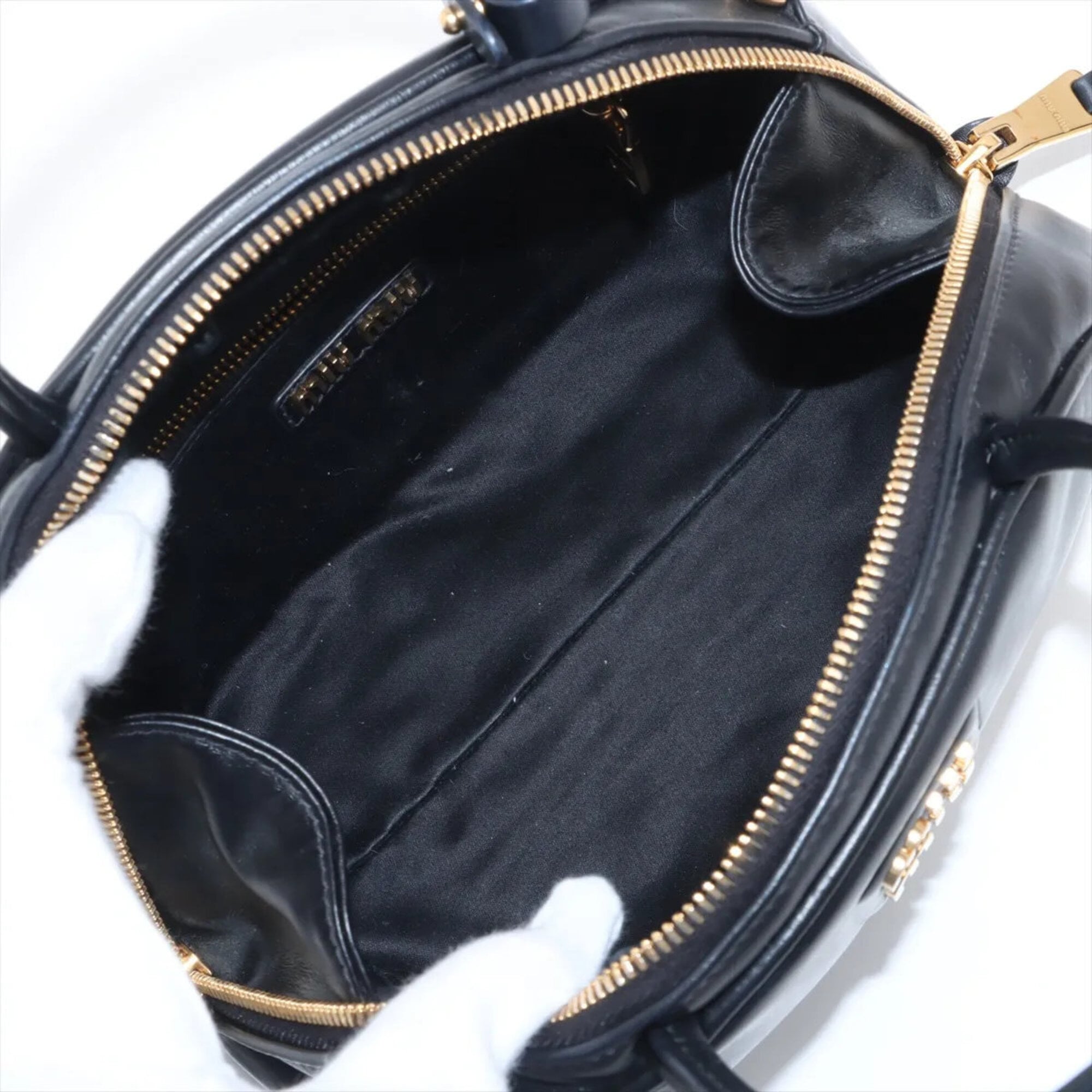Miu Miu Black Leather Handbag Tote Bag (Pre-Owned)