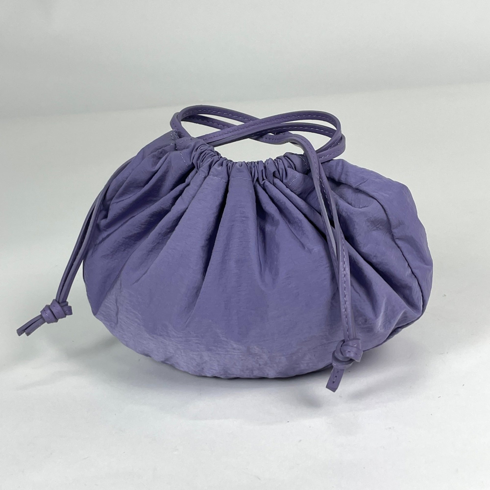 Bottega Veneta Purple Leather Handbag (Pre-Owned)