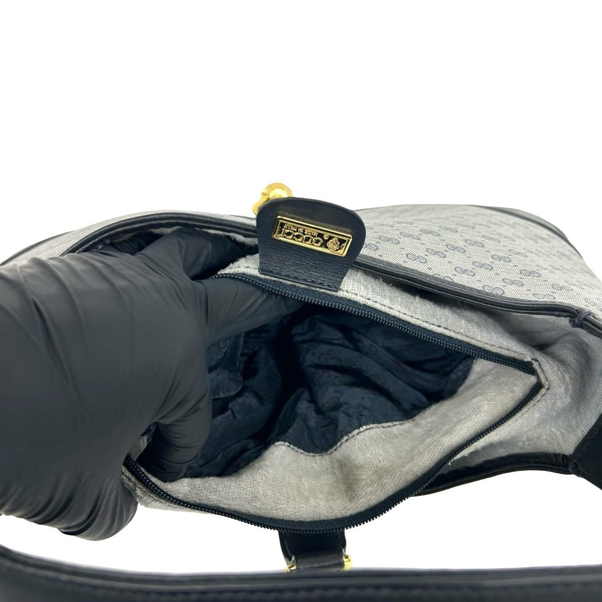 Gucci Navy Pvc Leather Handbag Shoulder Bag (Pre-Owned)