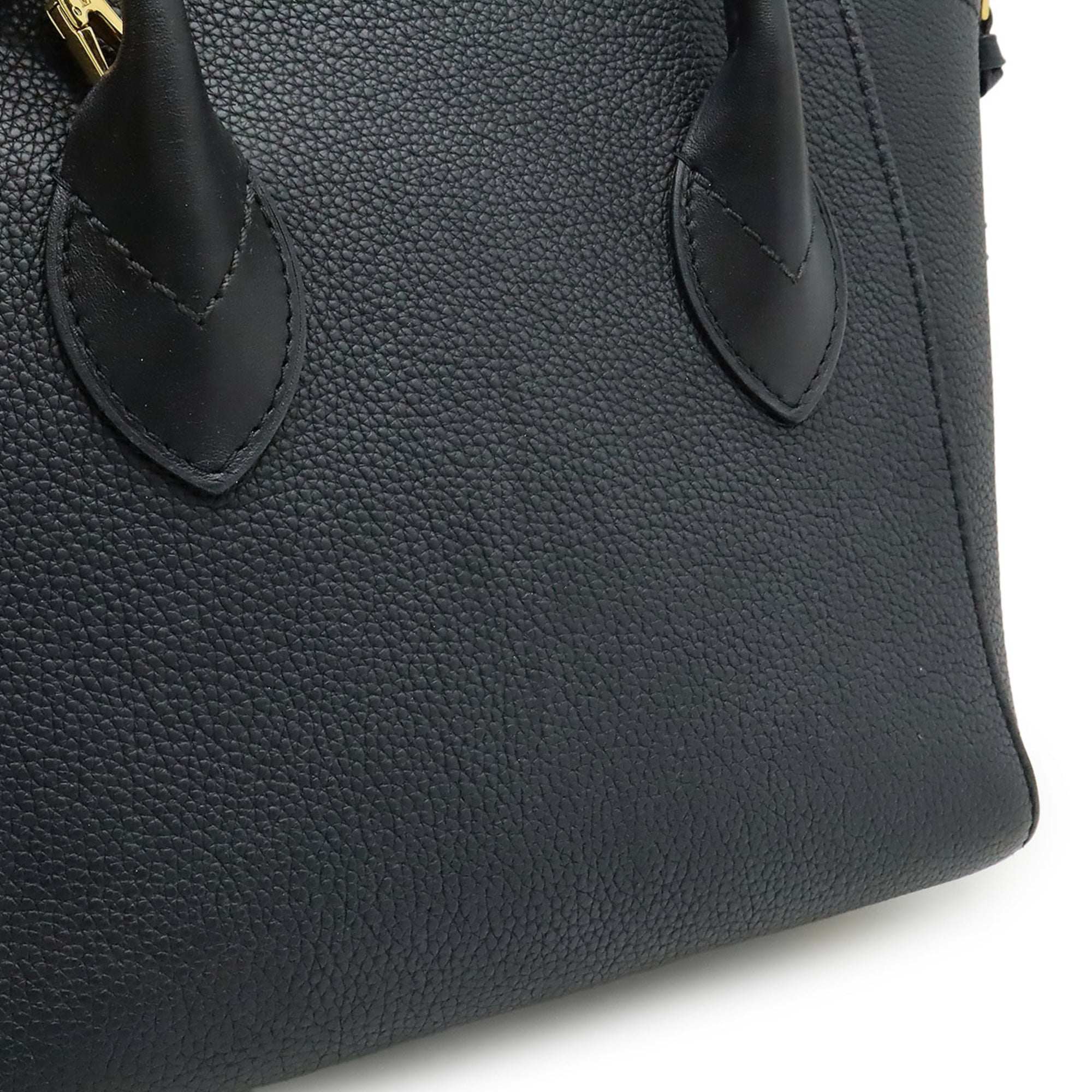 Louis Vuitton Black Noir Leather Handbag Shoulder Bag (Pre-Owned)