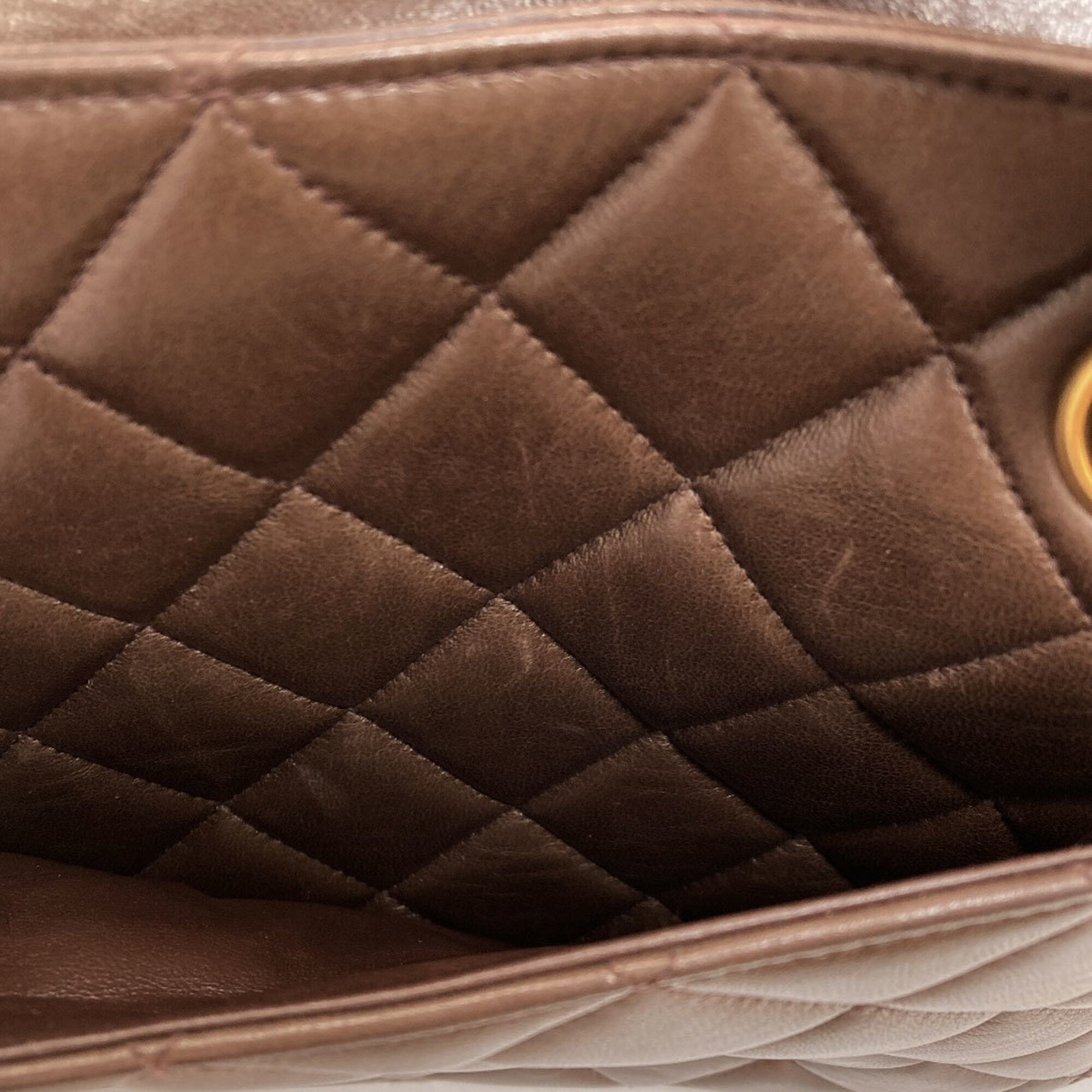 Chanel Brown Tote Bag (Pre-Owned)