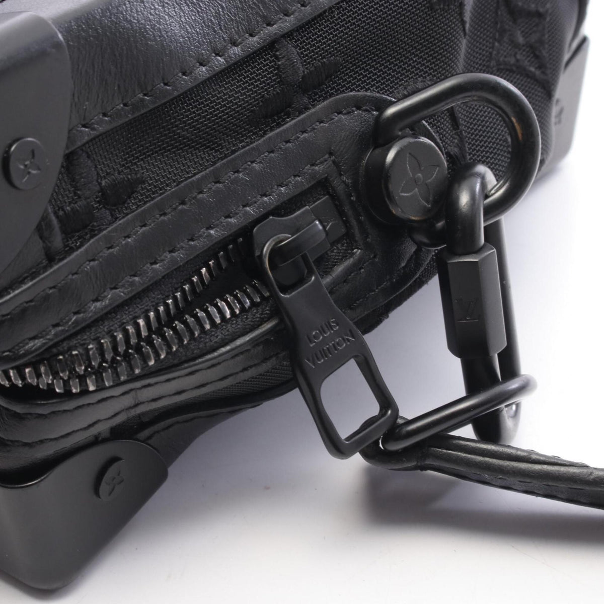 Louis Vuitton Black Mesh Leather Handbag Shoulder Bag (Pre-Owned)