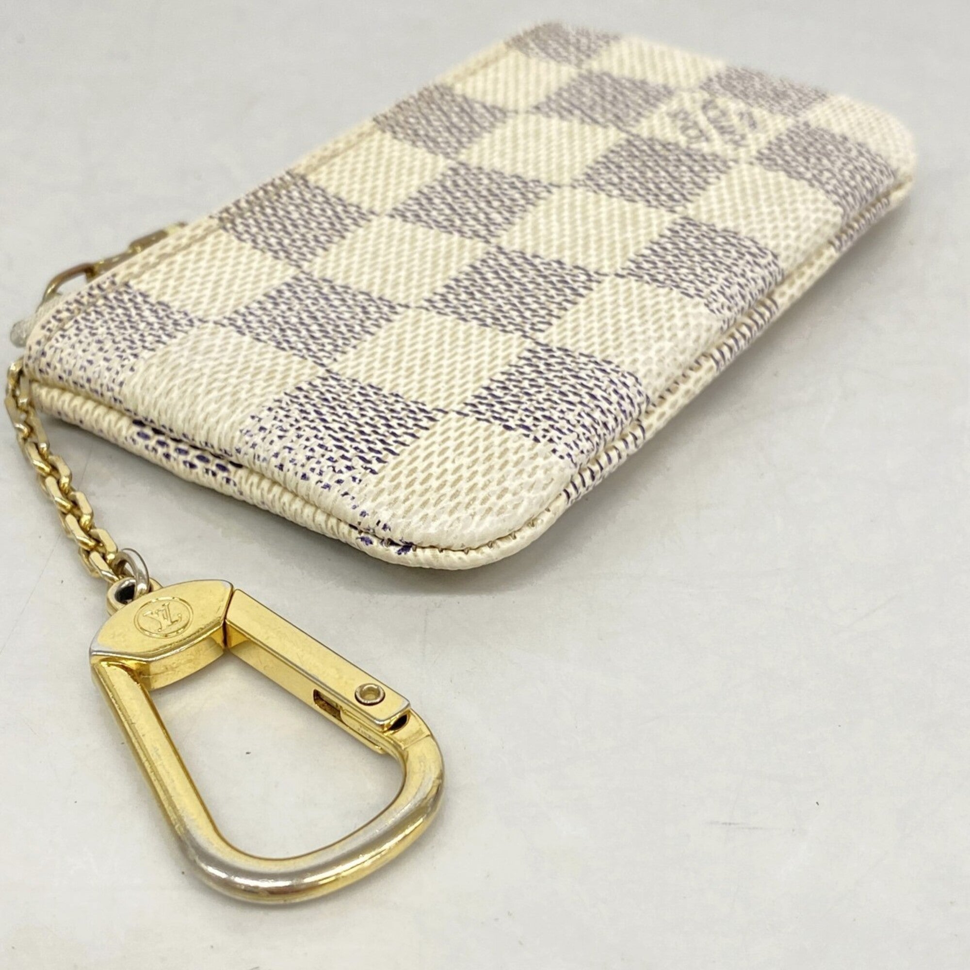 Louis Vuitton White Coin Purse/Coin Case (Pre-Owned)