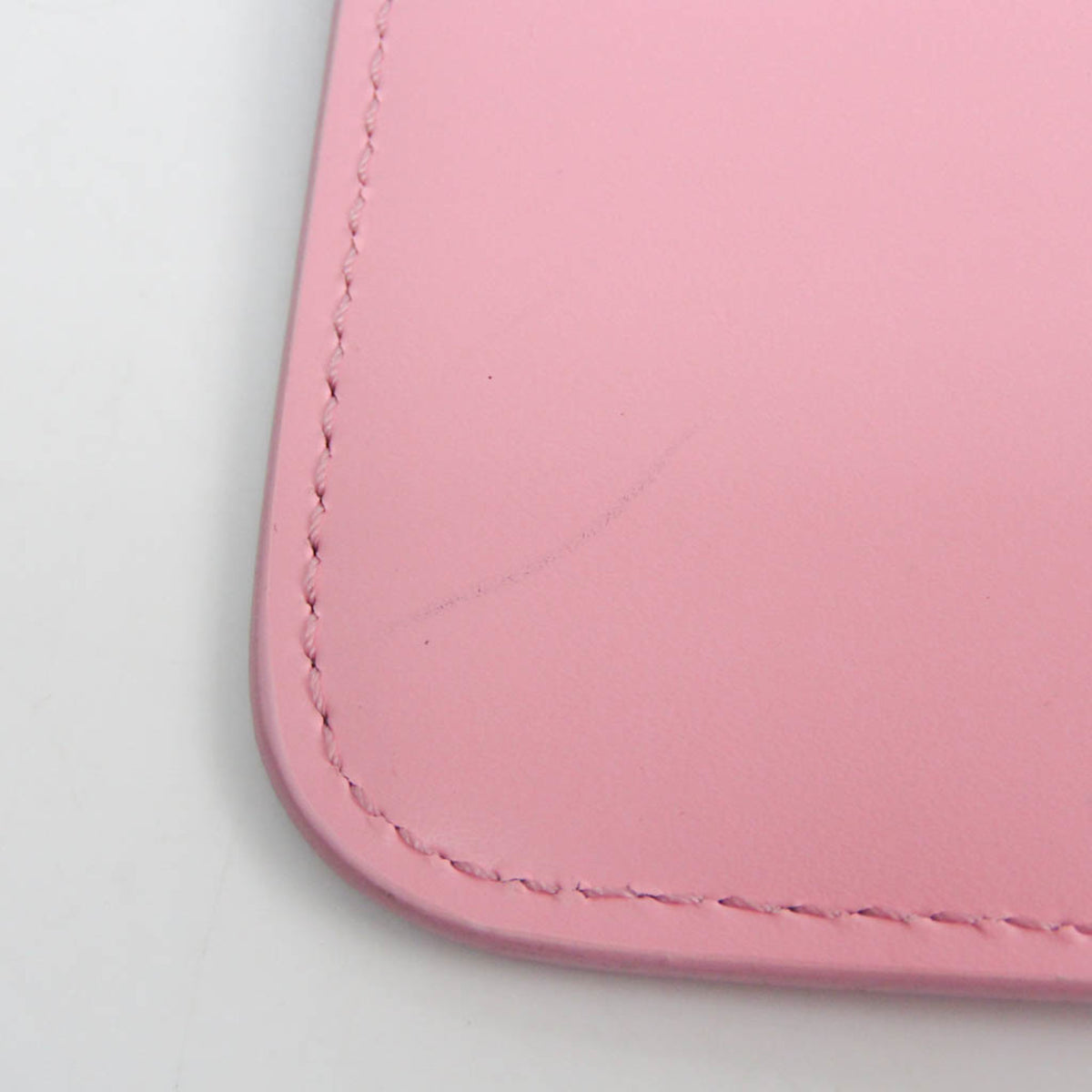 Givenchy Pink Leather Clutch Bag (Pre-Owned)