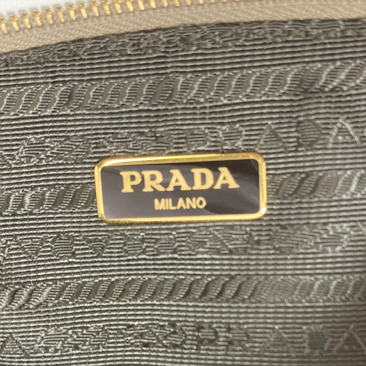 Prada Gray Leather Handbag Pouch (Pre-Owned)