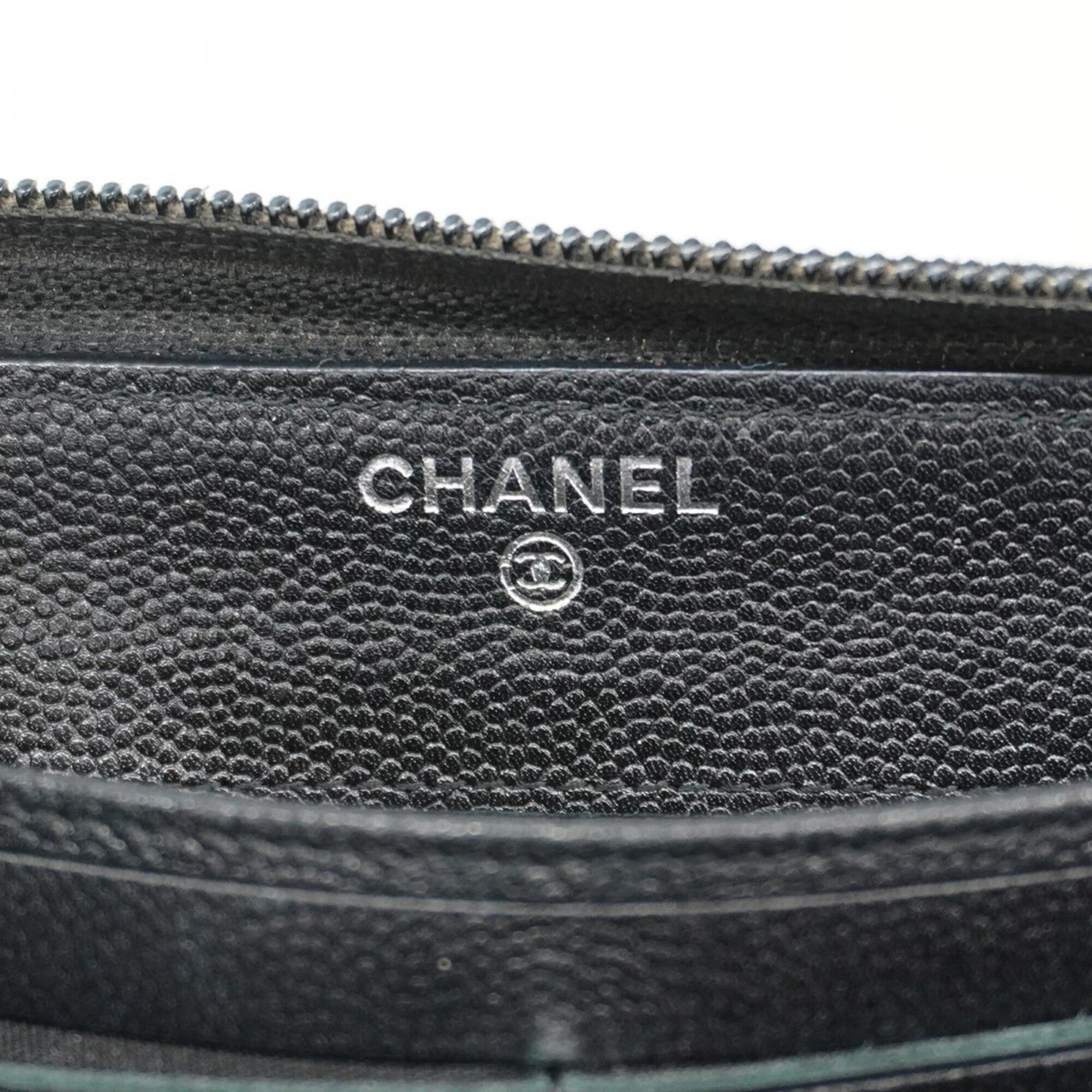 Chanel Black Leather Long Wallet (Bi-Fold) (Pre-Owned)