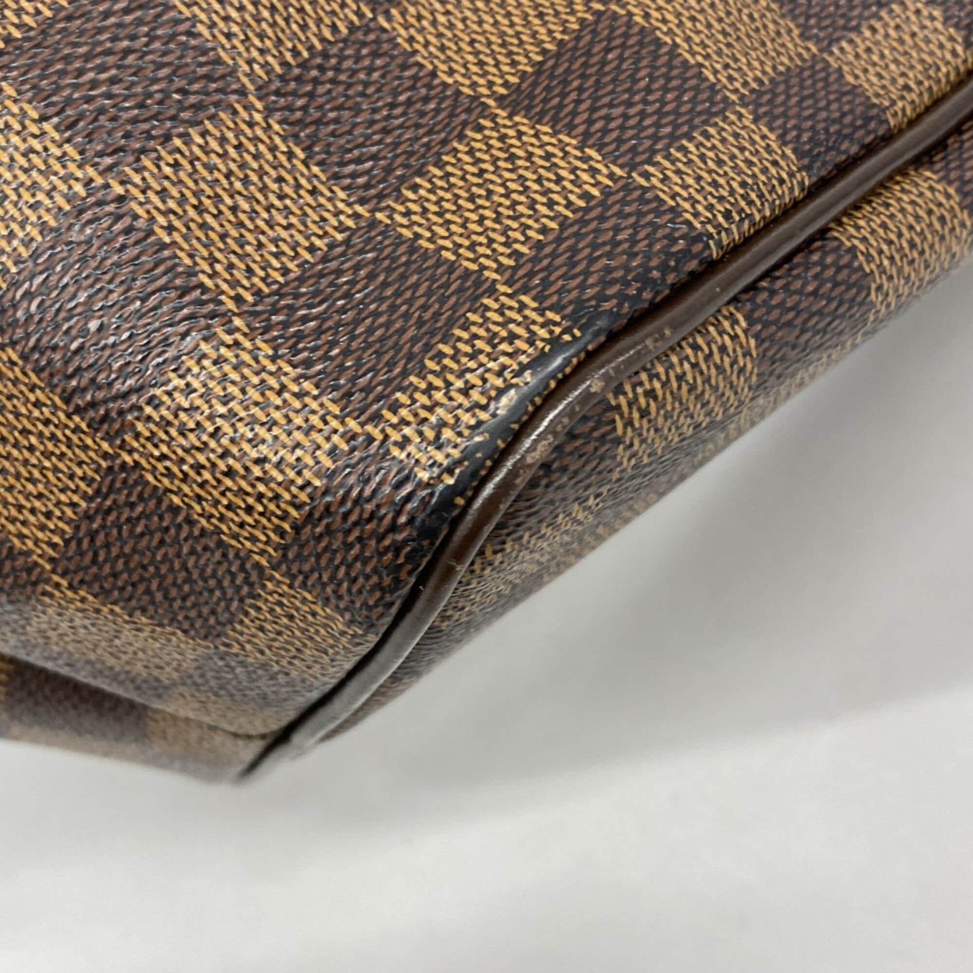 Louis Vuitton Ebene Handbag (Pre-Owned)