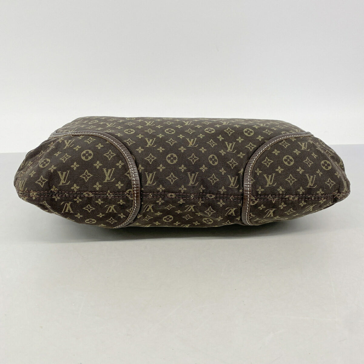 Louis Vuitton Ebene Shoulder Bag (Pre-Owned)