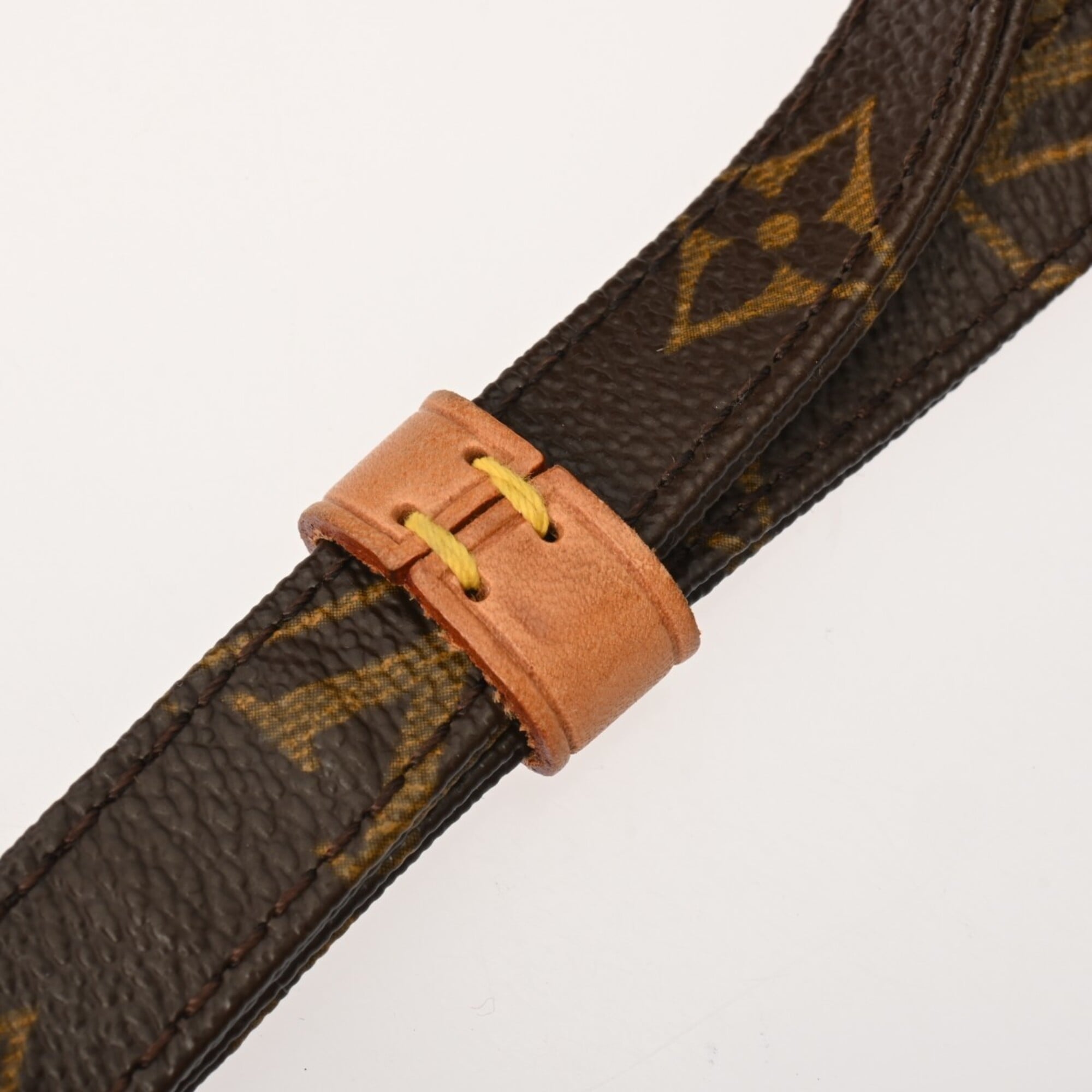 Louis Vuitton Brown Monogram Shoulder Bag (Pre-Owned)