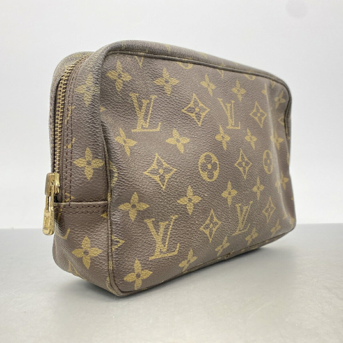 Louis Vuitton Brown Pouch (Pre-Owned)