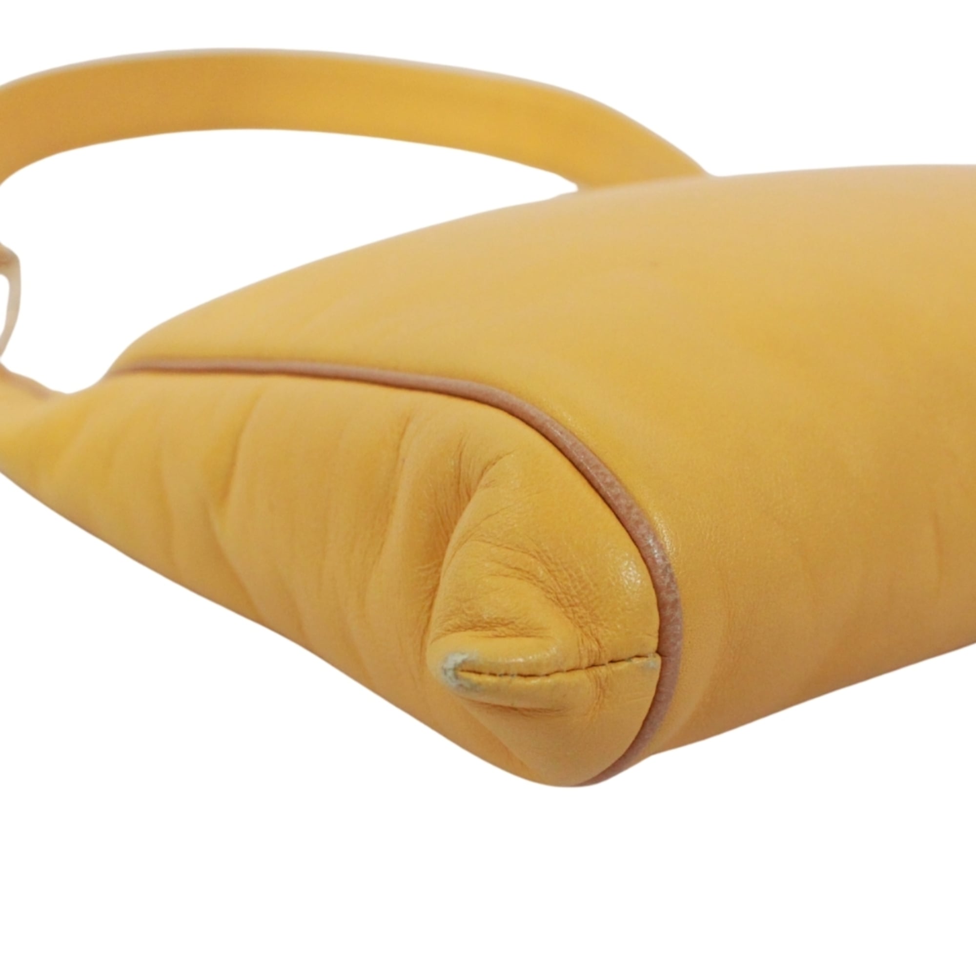 Loewe Yellow Leather Shoulder Bag (Pre-Owned)