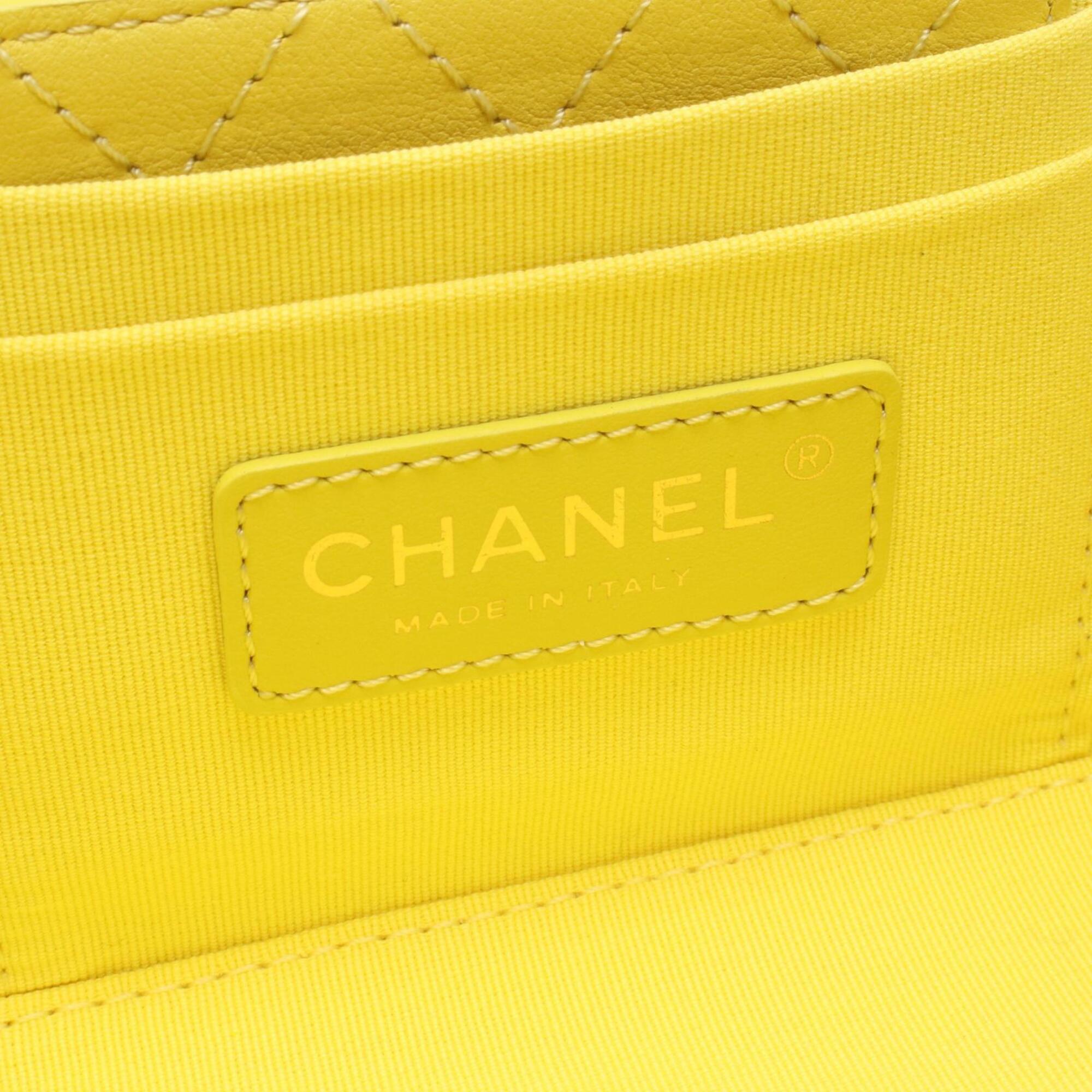 Chanel Yellow Leather Handbag Shoulder Bag (Pre-Owned)