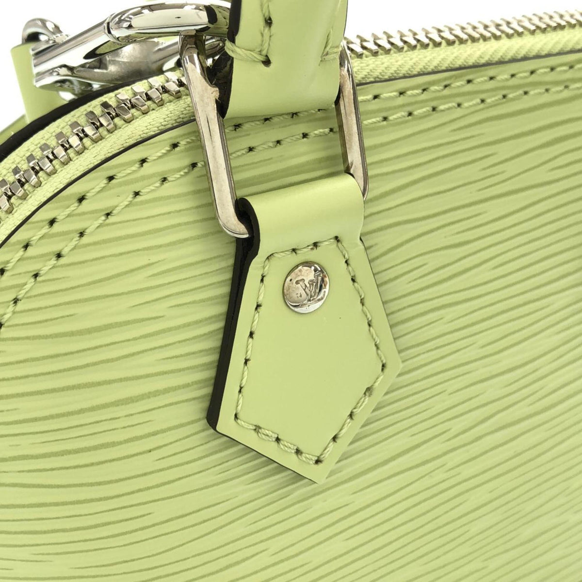 Louis Vuitton Green Leather Handbag (Pre-Owned)