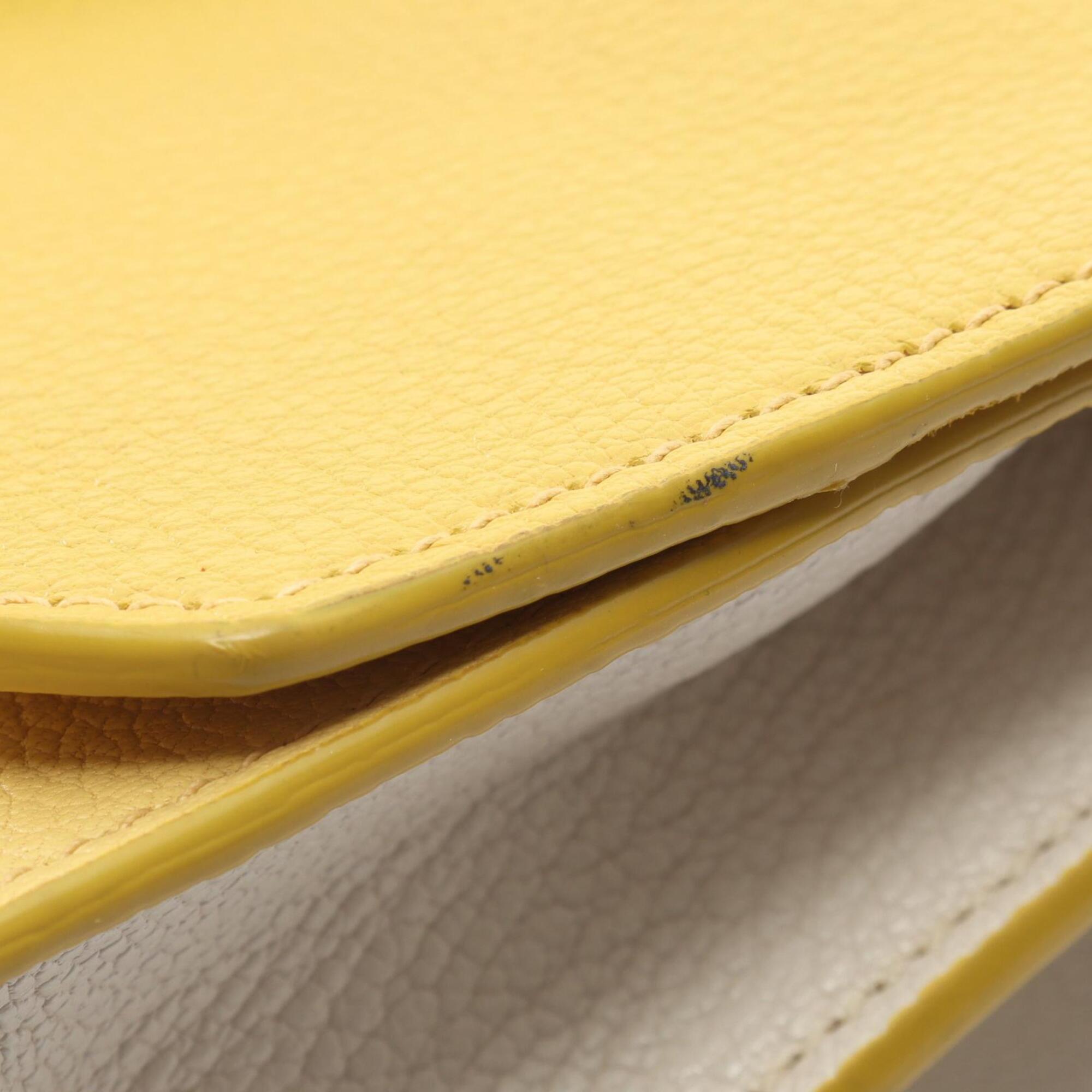Miu Miu White Yellow Leather Handbag Shoulder Bag (Pre-Owned)