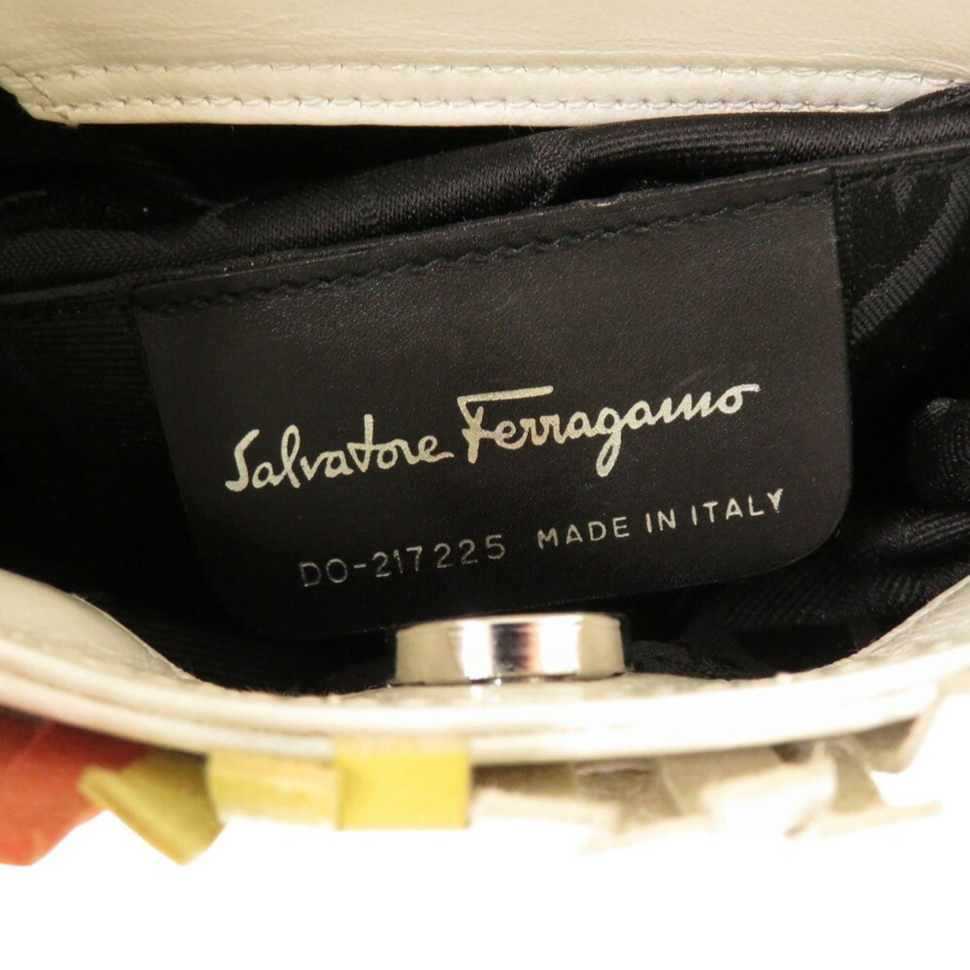 Salvatore Ferragamo Green Orange White Leather Handbag (Pre-Owned)