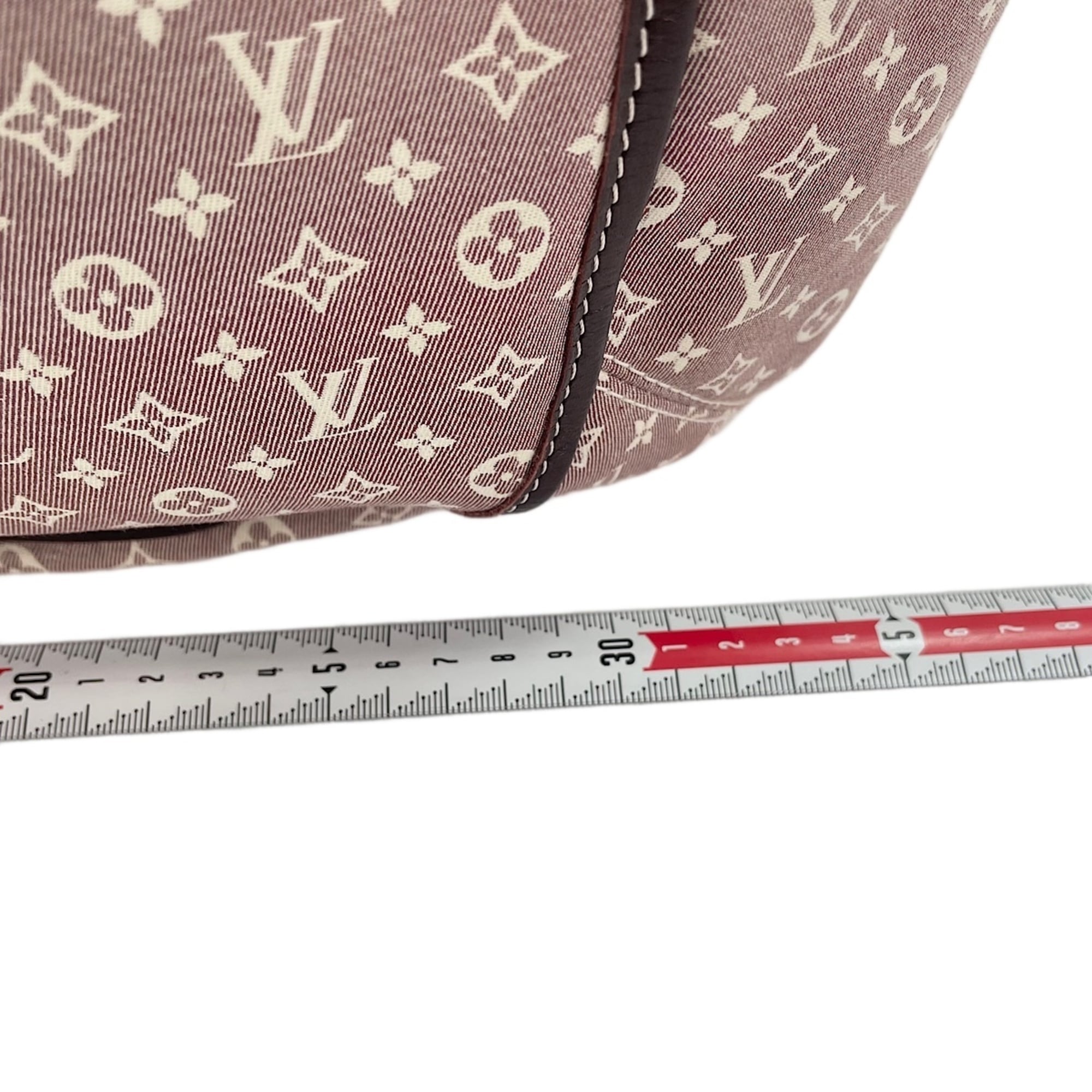 Louis Vuitton Pink Shoulder Bag (Pre-Owned)