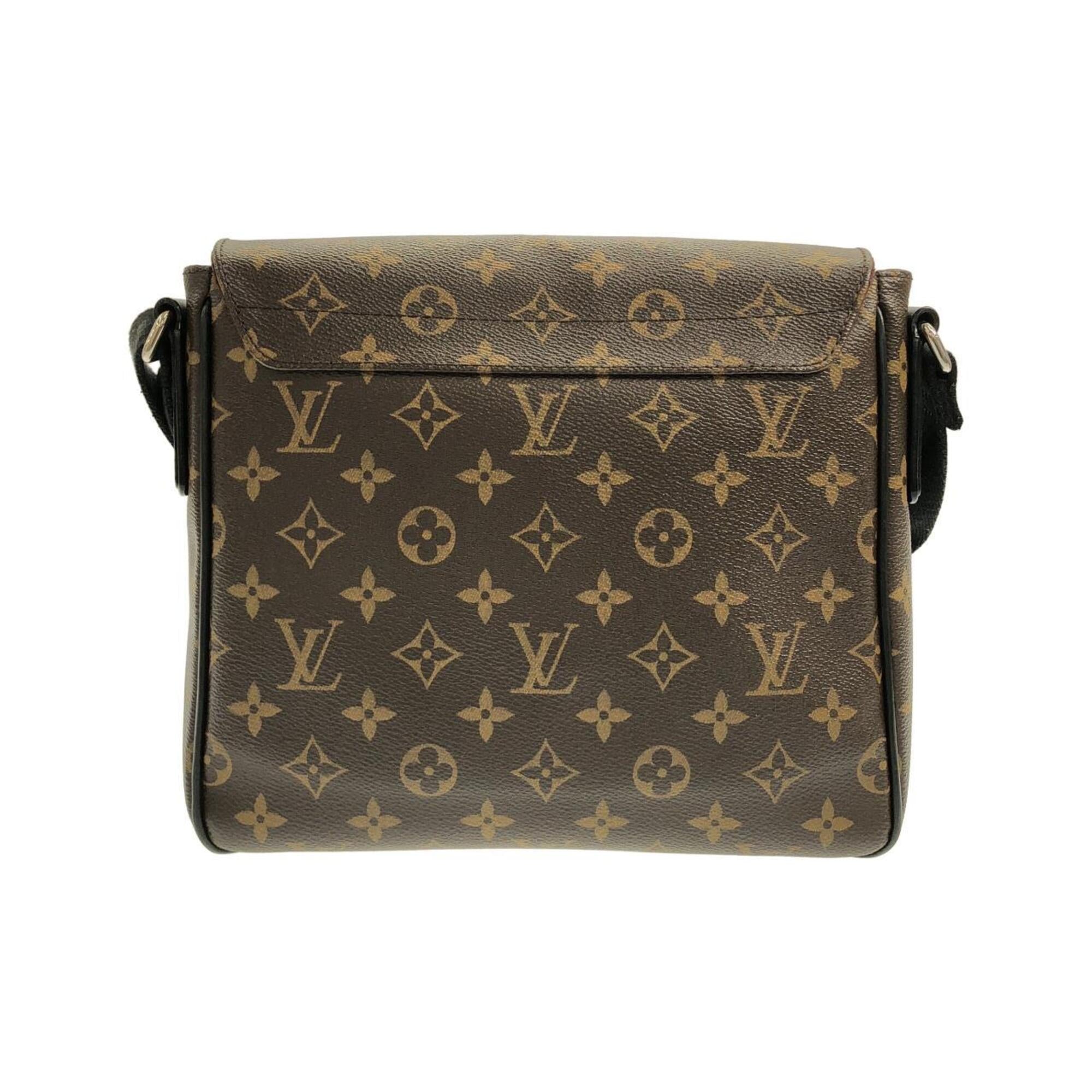 Louis Vuitton Brown Coated Canvas Shoulder Bag (Pre-Owned)