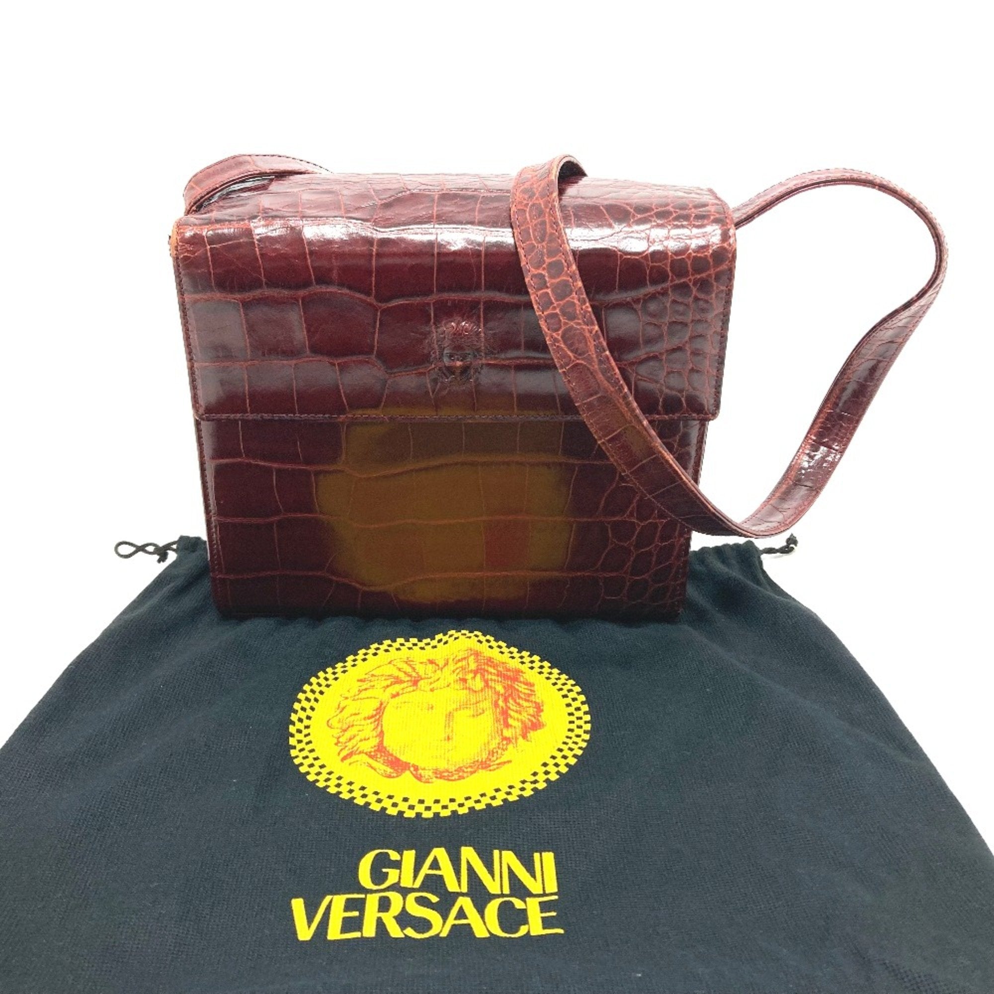 Versace Red Leather Shoulder Bag (Pre-Owned)