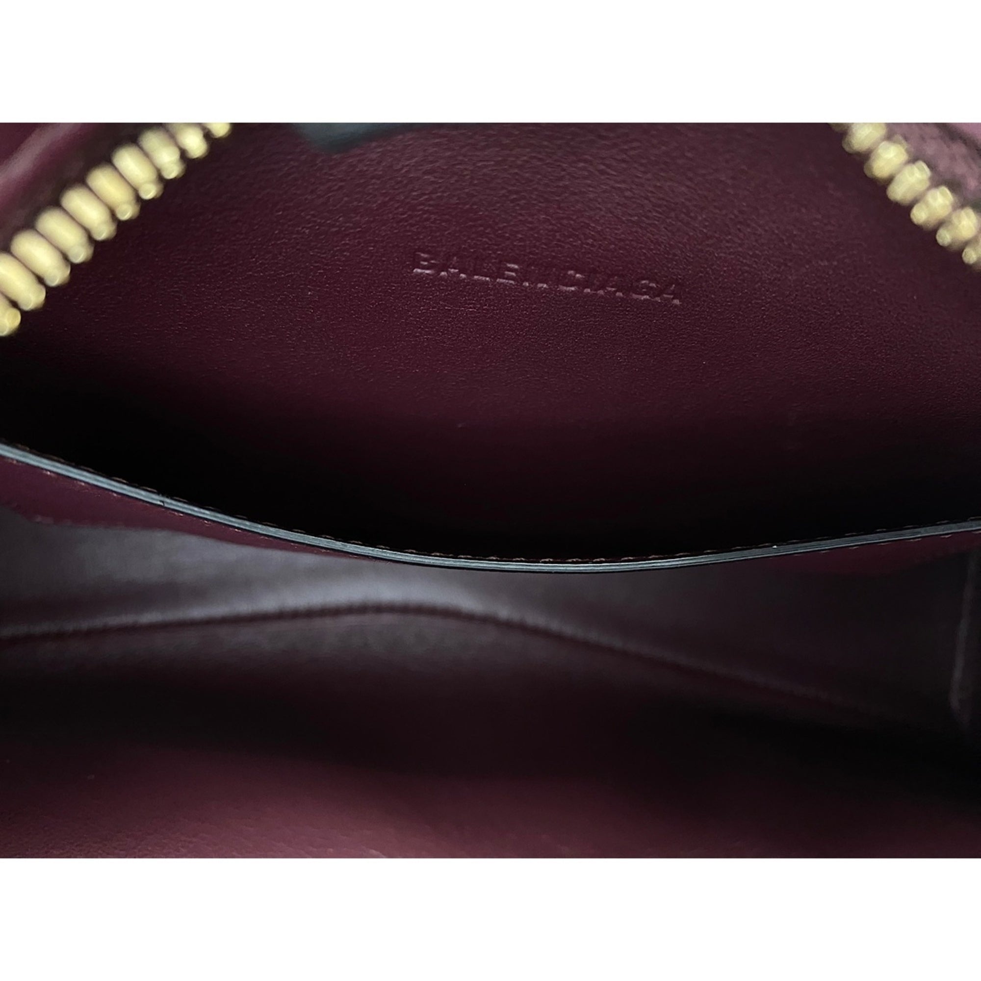 Balenciaga Wine Handbag (Pre-Owned)