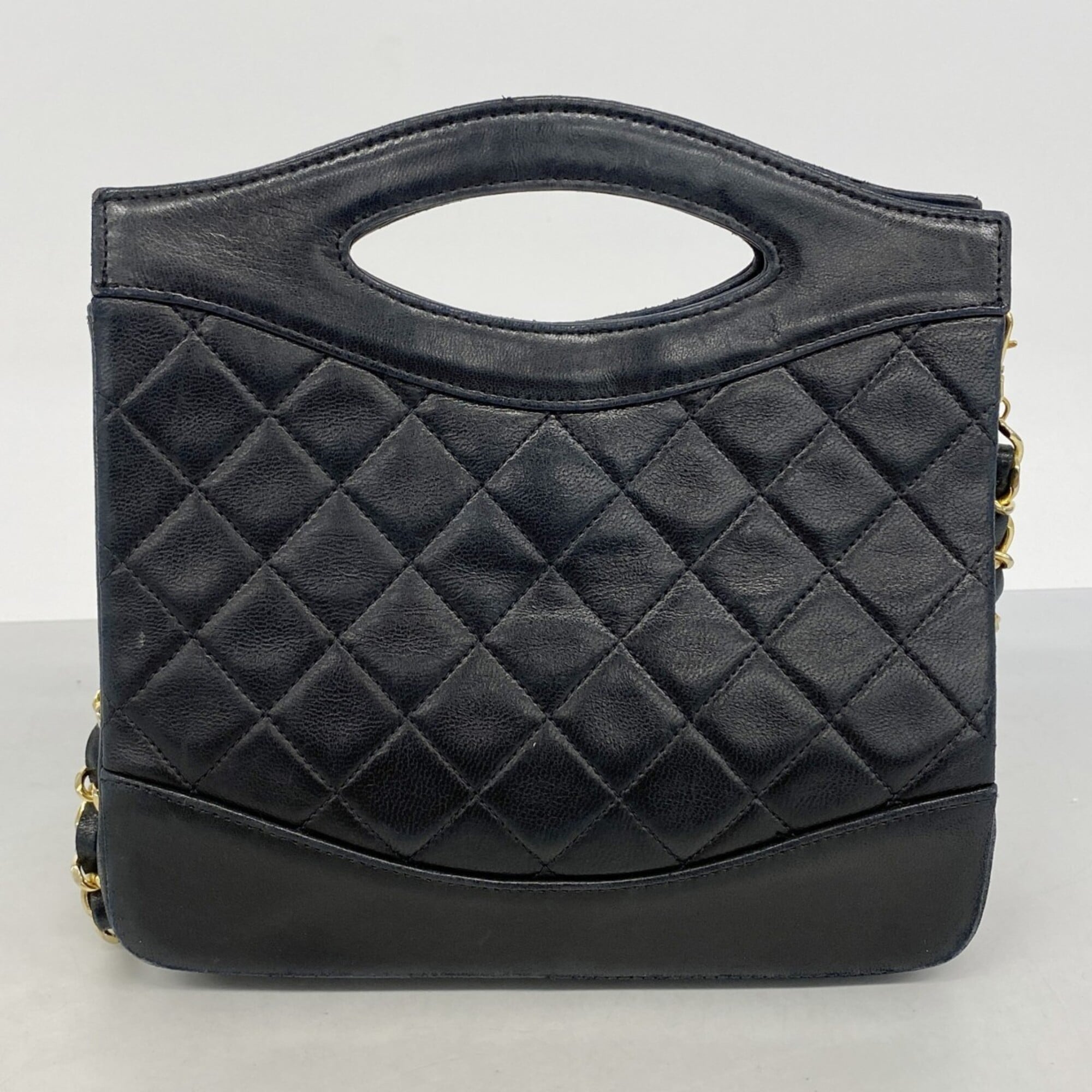 Chanel Black Leather Handbag (Pre-Owned)