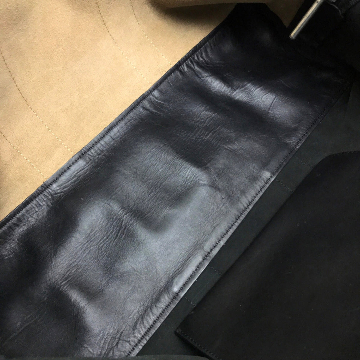 3.1 Phillip Lim Beige Black Leather Handbag Tote Bag (Pre-Owned)