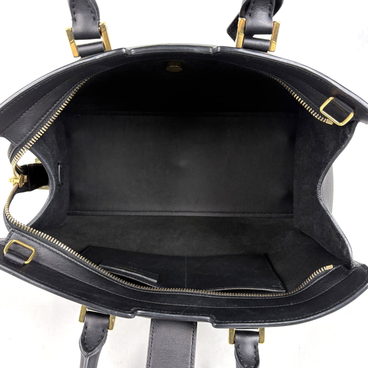 Yves Saint Laurent Black Leather Handbag (Pre-Owned)