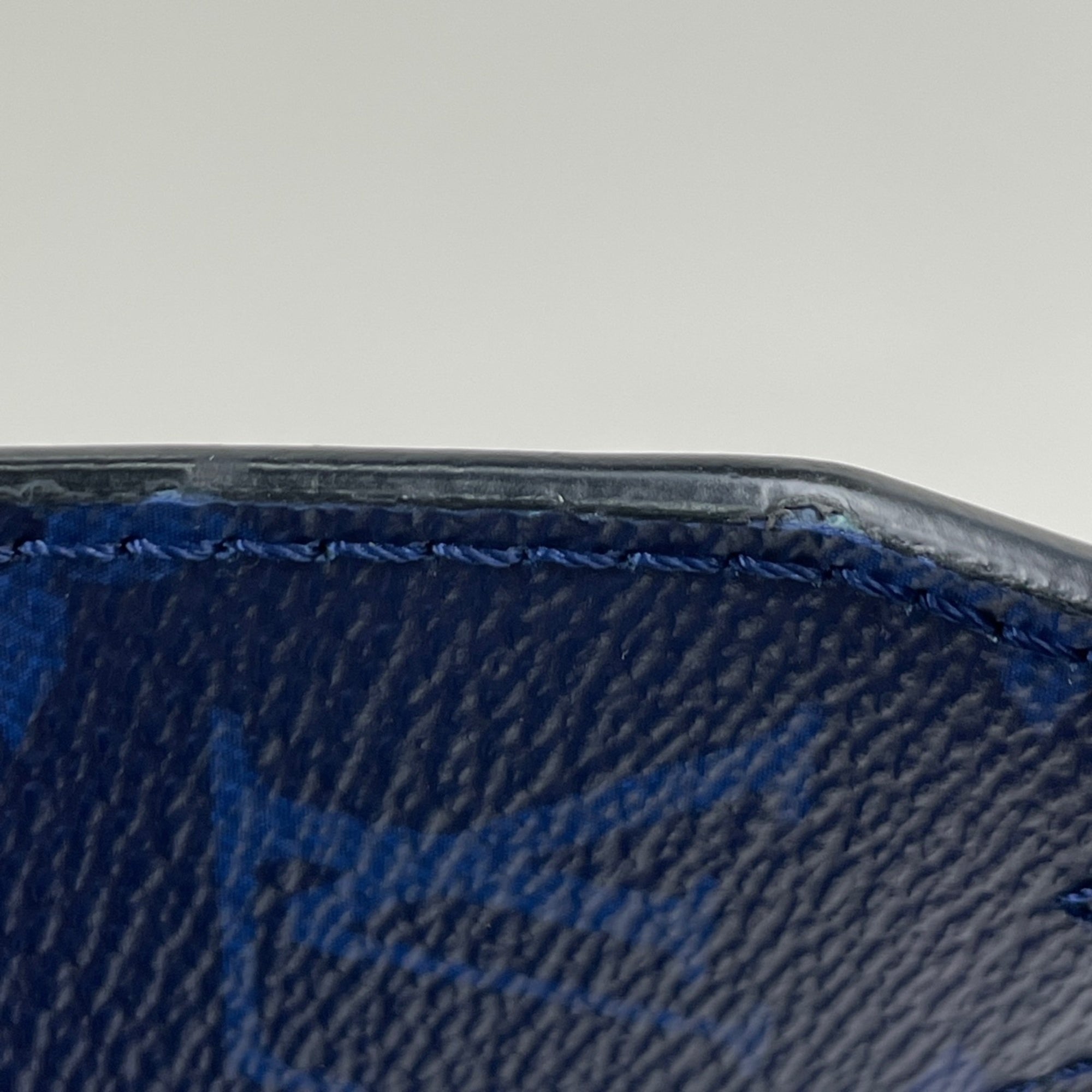 Louis Vuitton Cobalt Taigarama Shoulder Bag (Pre-Owned)