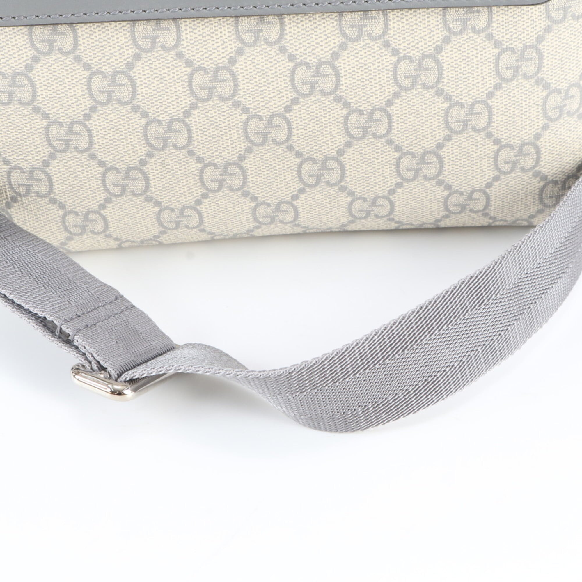 Gucci Beige Gray Leather Coated Canvas Messenger Bag Shoulder Bag (Pre-Owned)