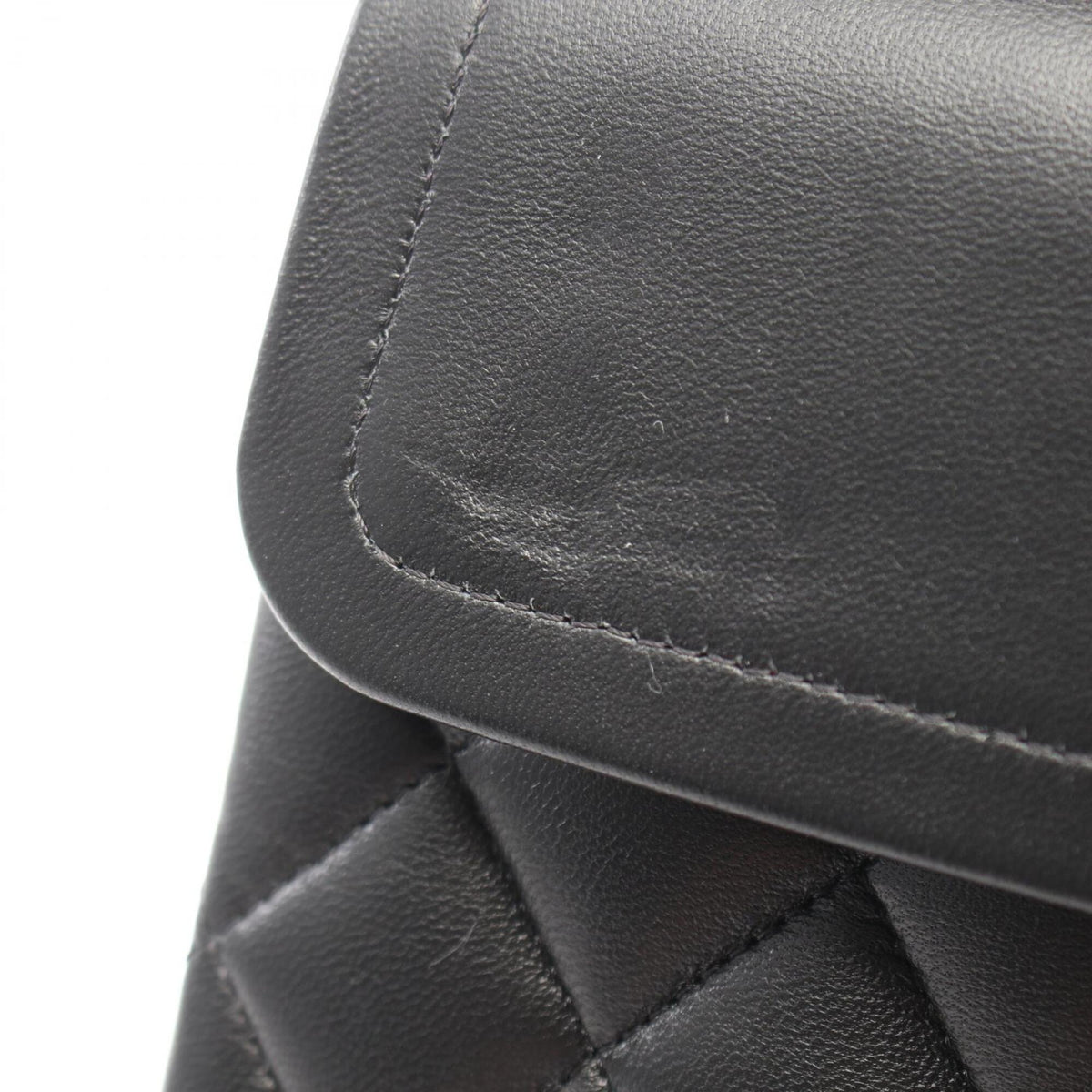 Chanel Black Leather Handbag Shoulder Bag (Pre-Owned)