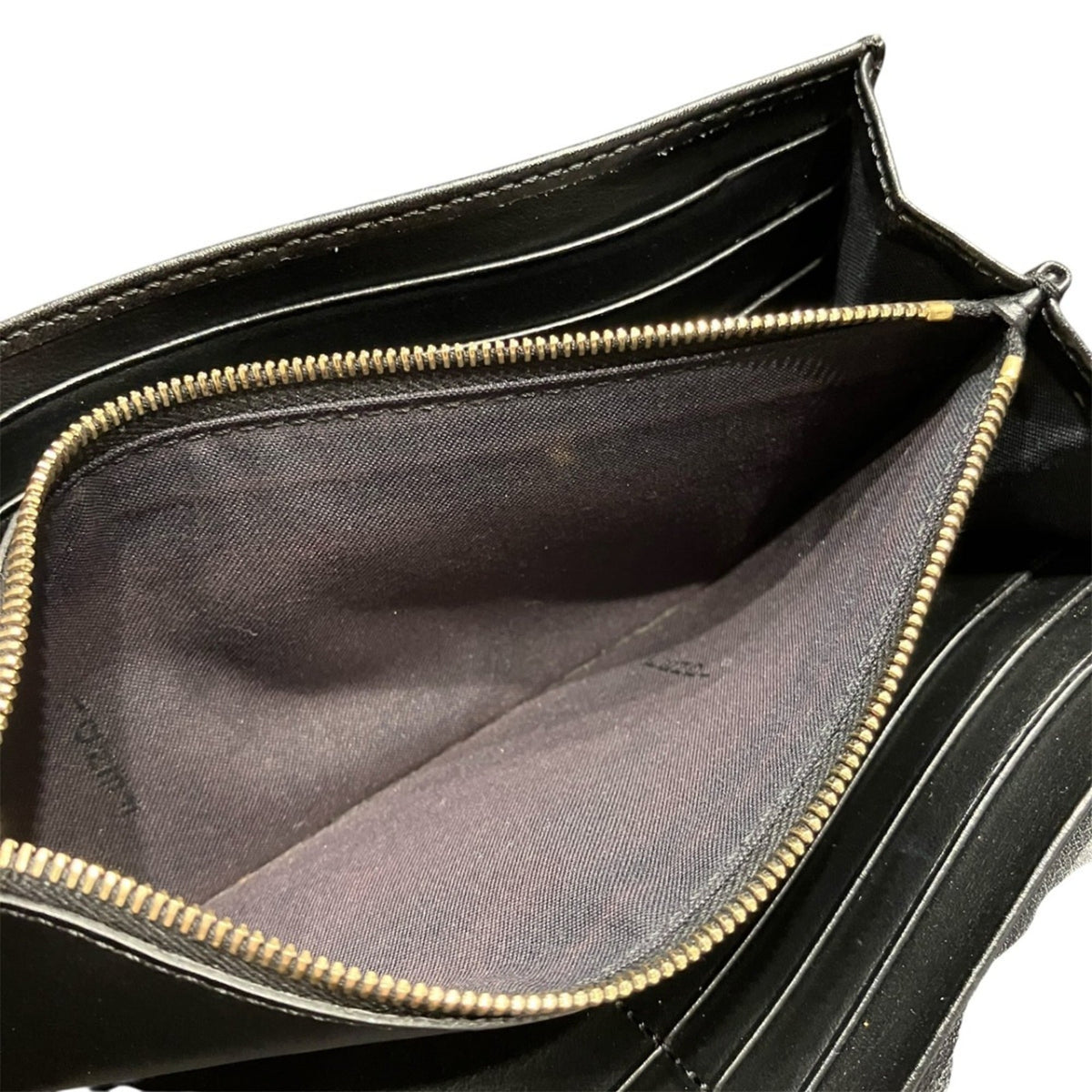 Fendi Black Leather Long Wallet (Bi-Fold) (Pre-Owned)