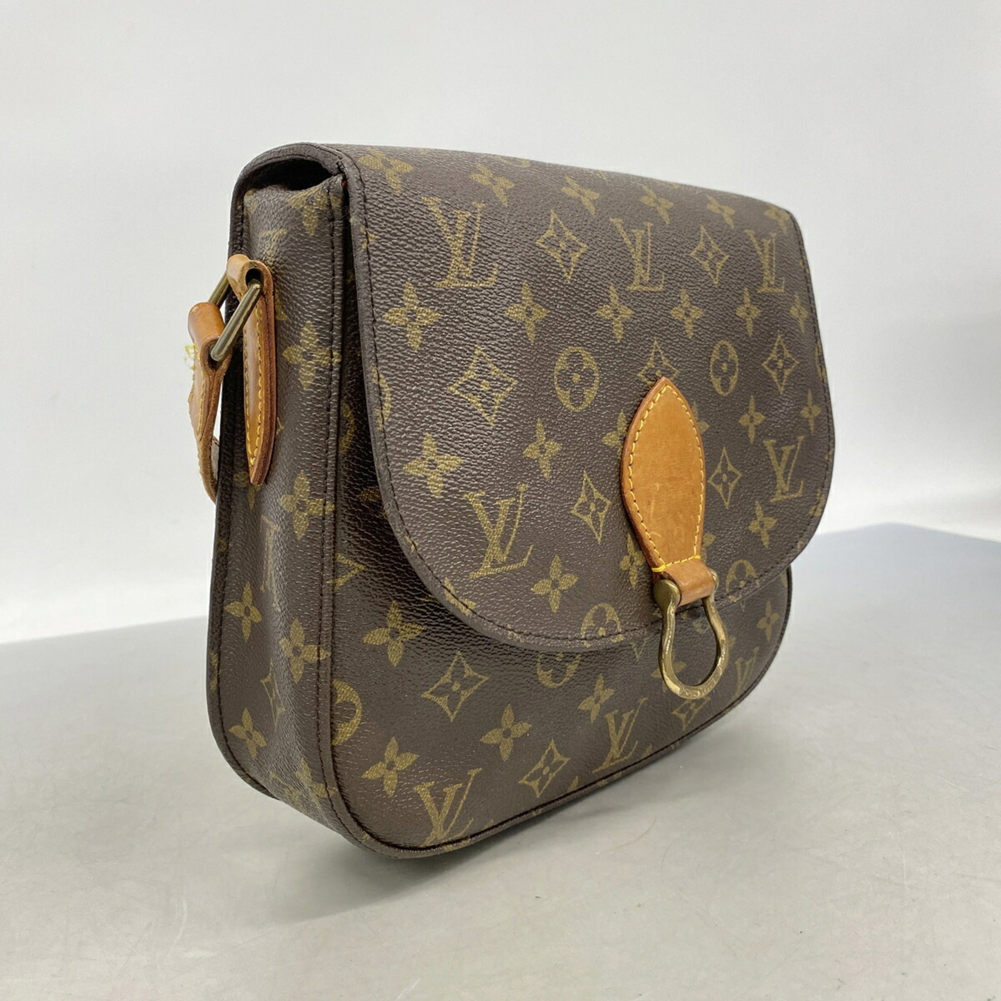 Louis Vuitton Brown Shoulder Bag (Pre-Owned)