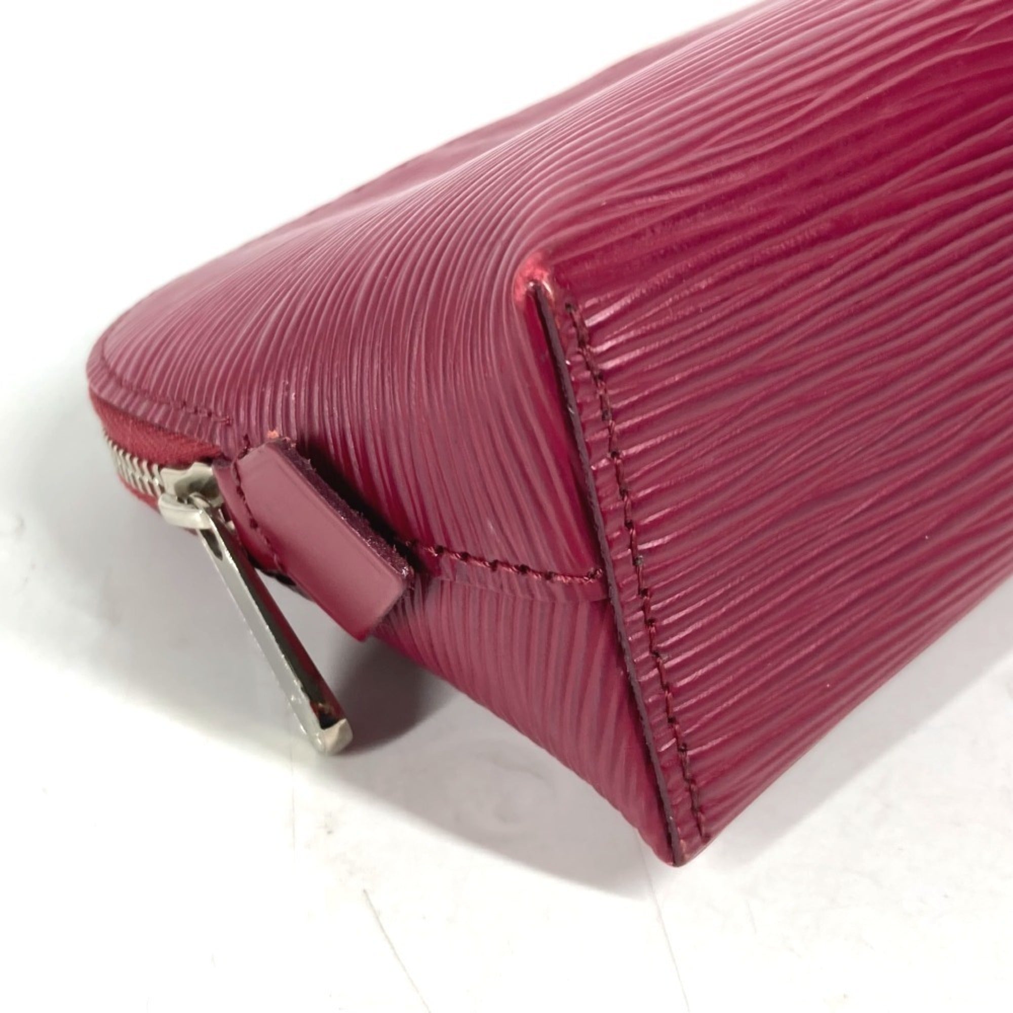Louis Vuitton Fuchsia Pink Pink Epi Leather Pochette Pouch (Pre-Owned)