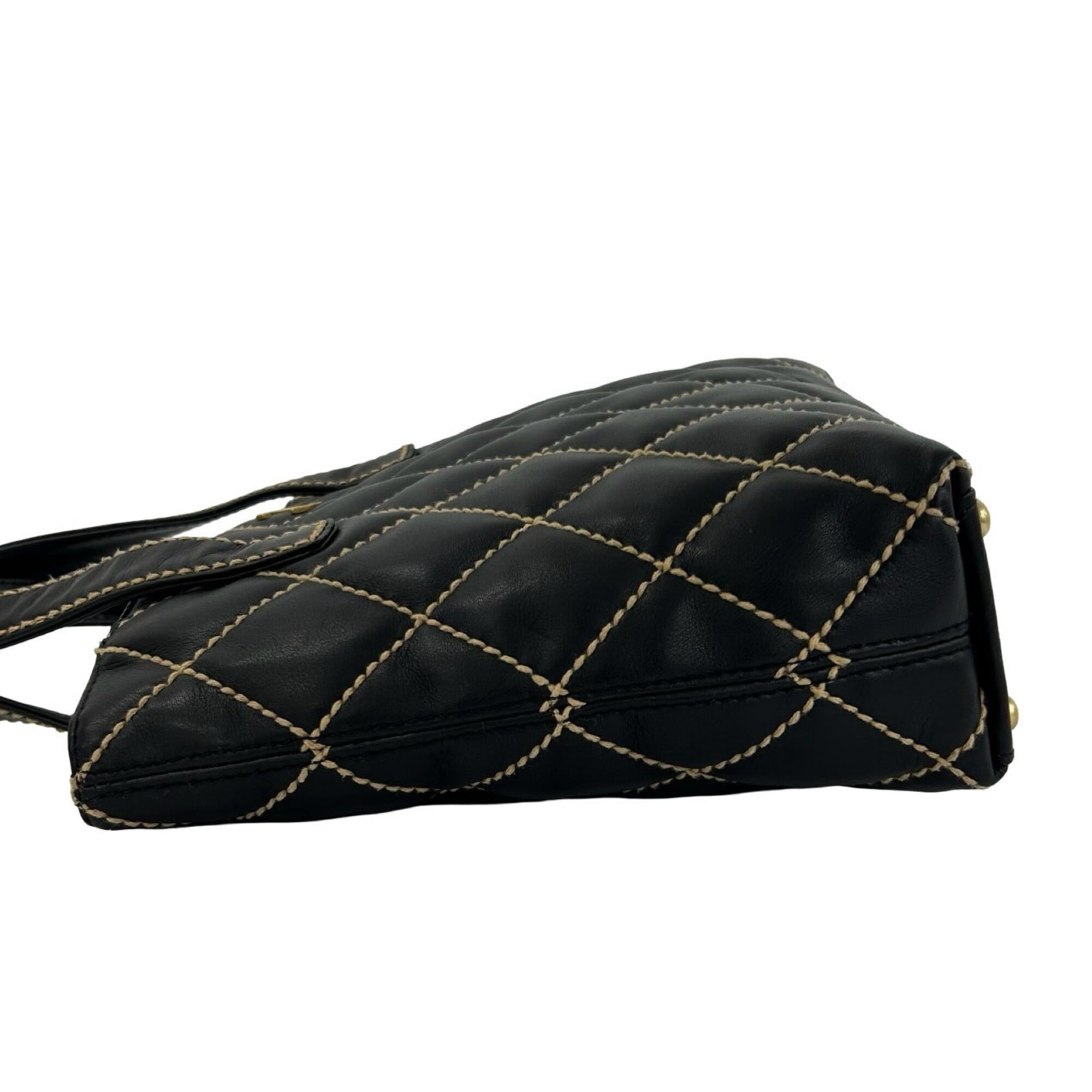 Chanel Black Leather Tote Bag (Pre-Owned)