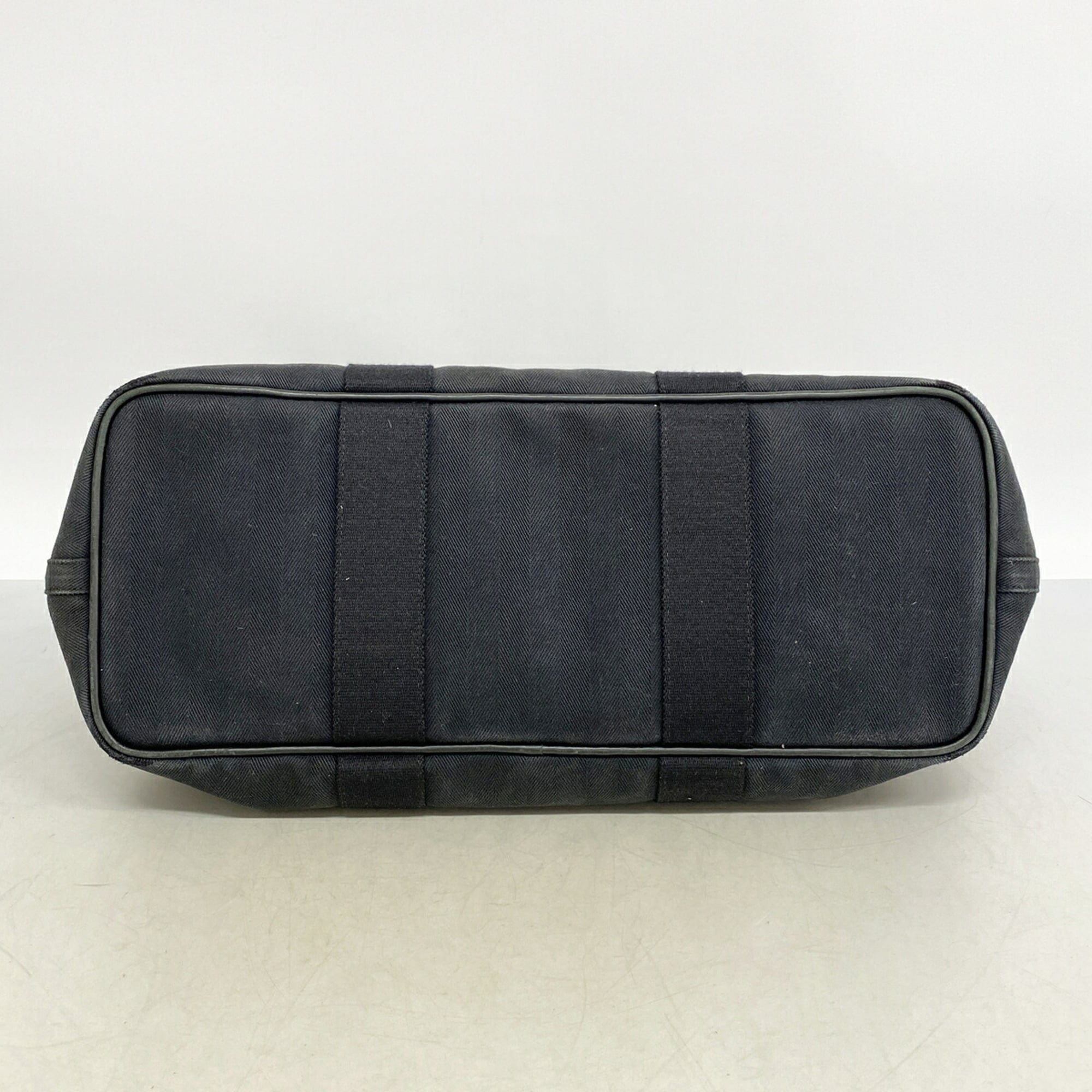 Hermes Black Toile Chevron Tote Bag (Pre-Owned)