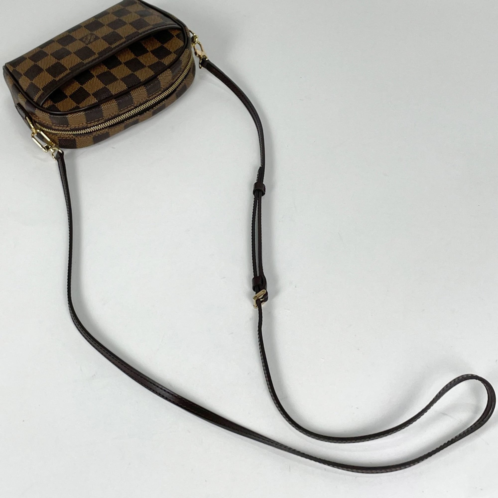 Louis Vuitton Brown Damier Canvas Pochette Shoulder Bag (Pre-Owned)