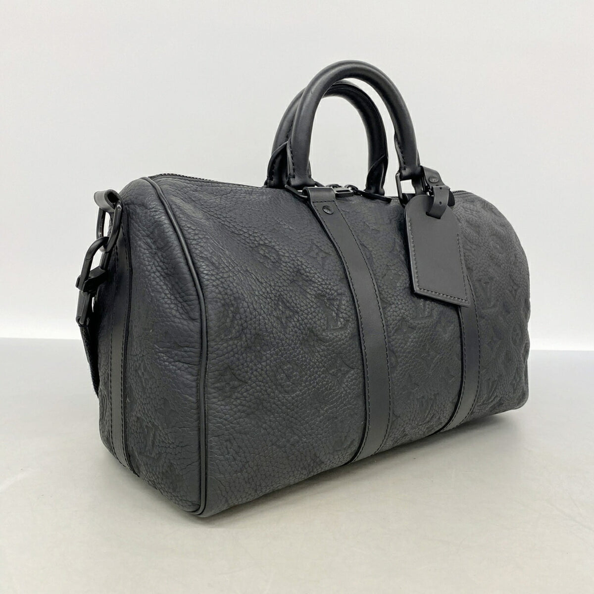 Louis Vuitton Black Handbag (Pre-Owned)