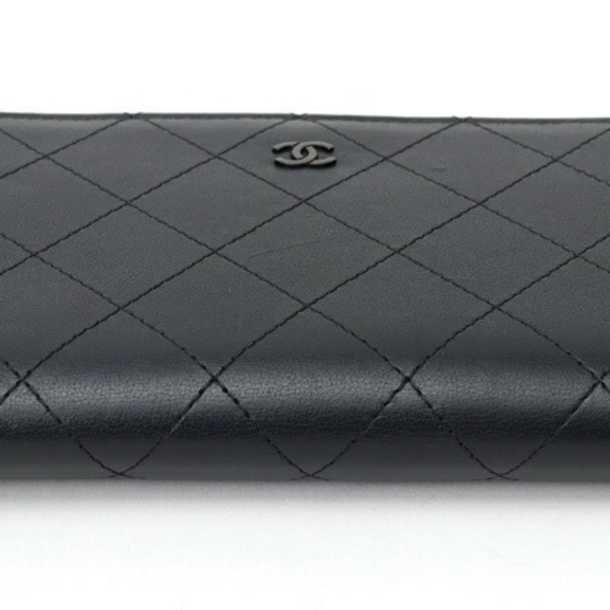Chanel Black Leather Long Wallet (Bi-Fold) (Pre-Owned)