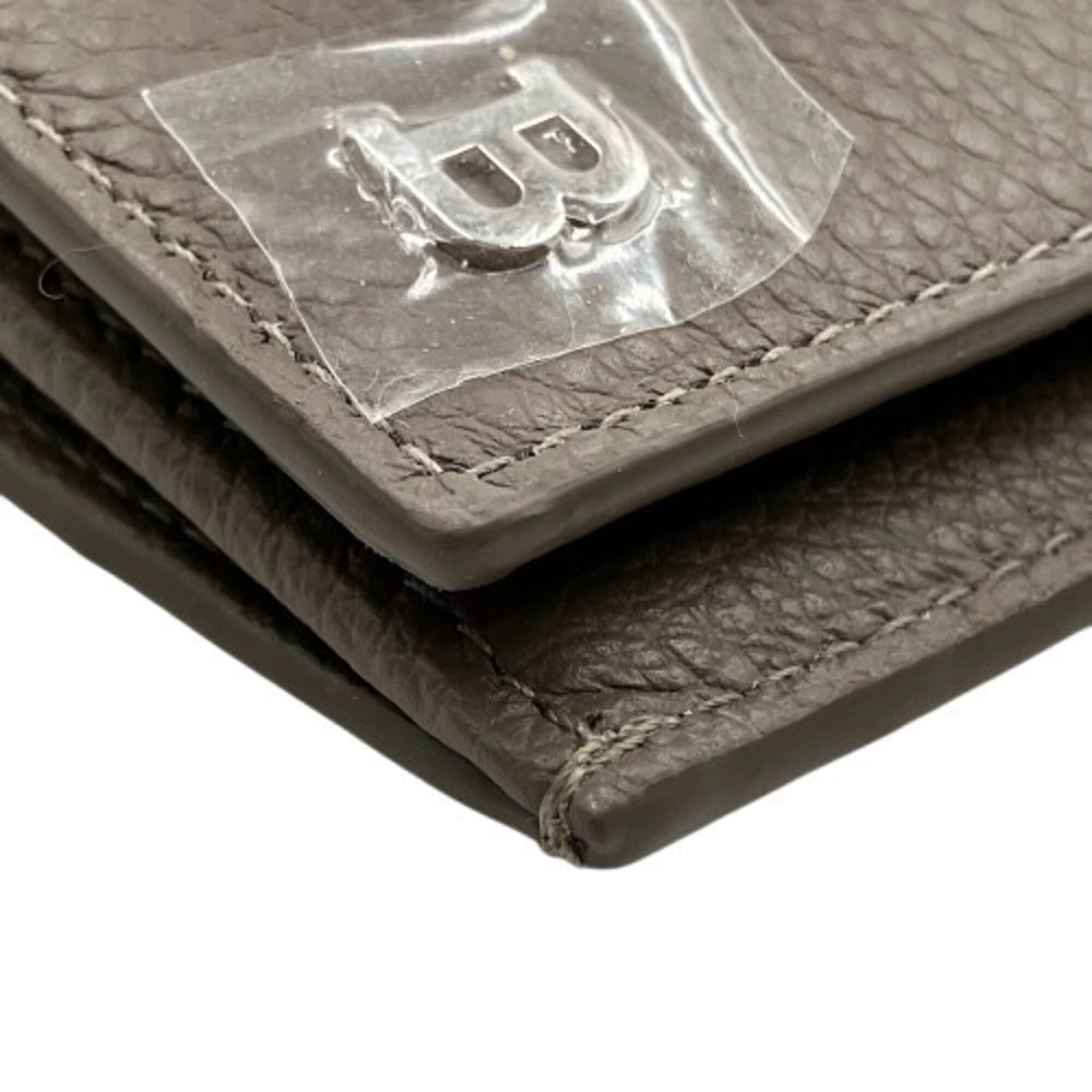 Bally Beige Leather Long Wallet (Bi-Fold) (Pre-Owned)